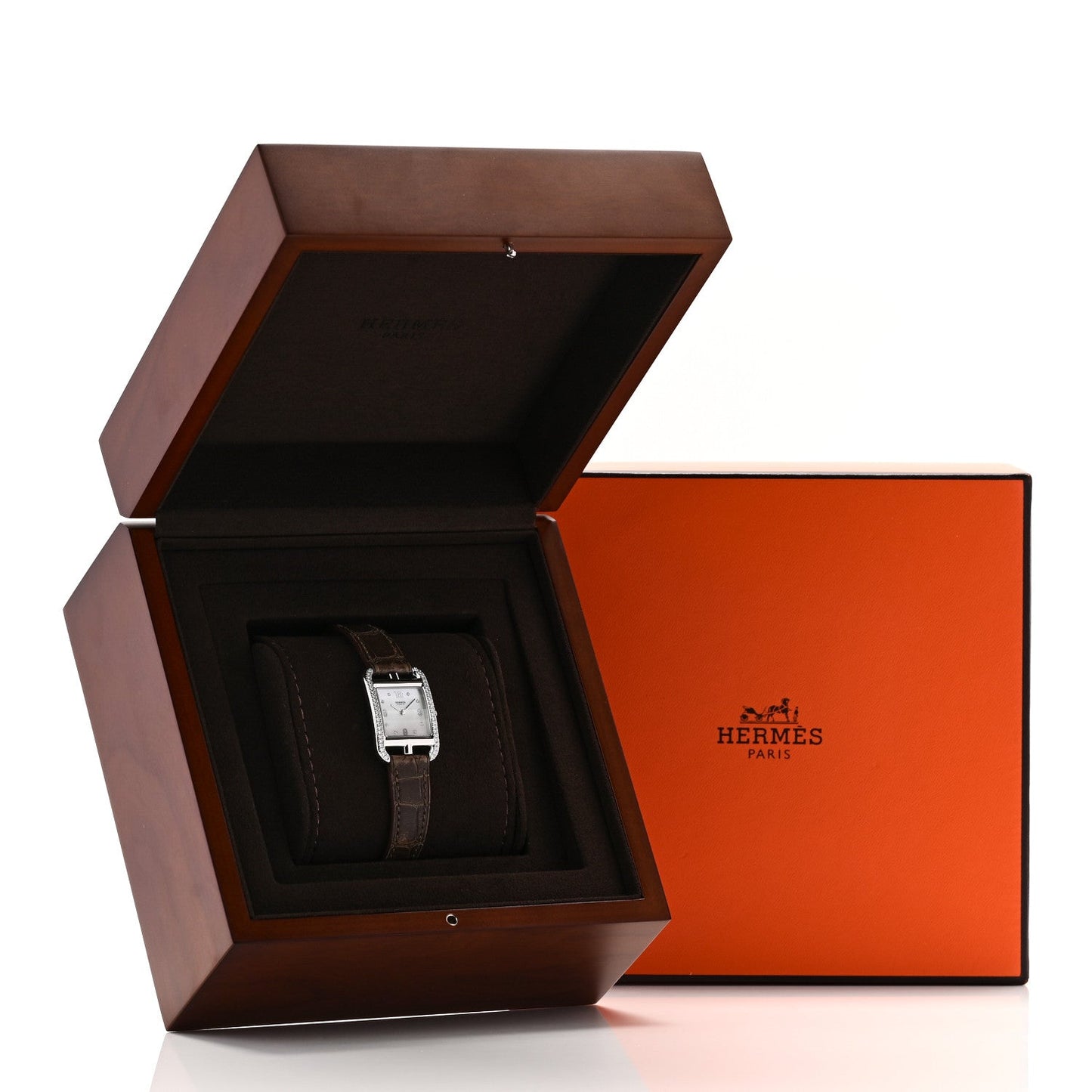 Stainless Steel Alligator Diamond Bezel Mother of Pearl 23mm Cape Cod Quartz Watch Gris Elephant