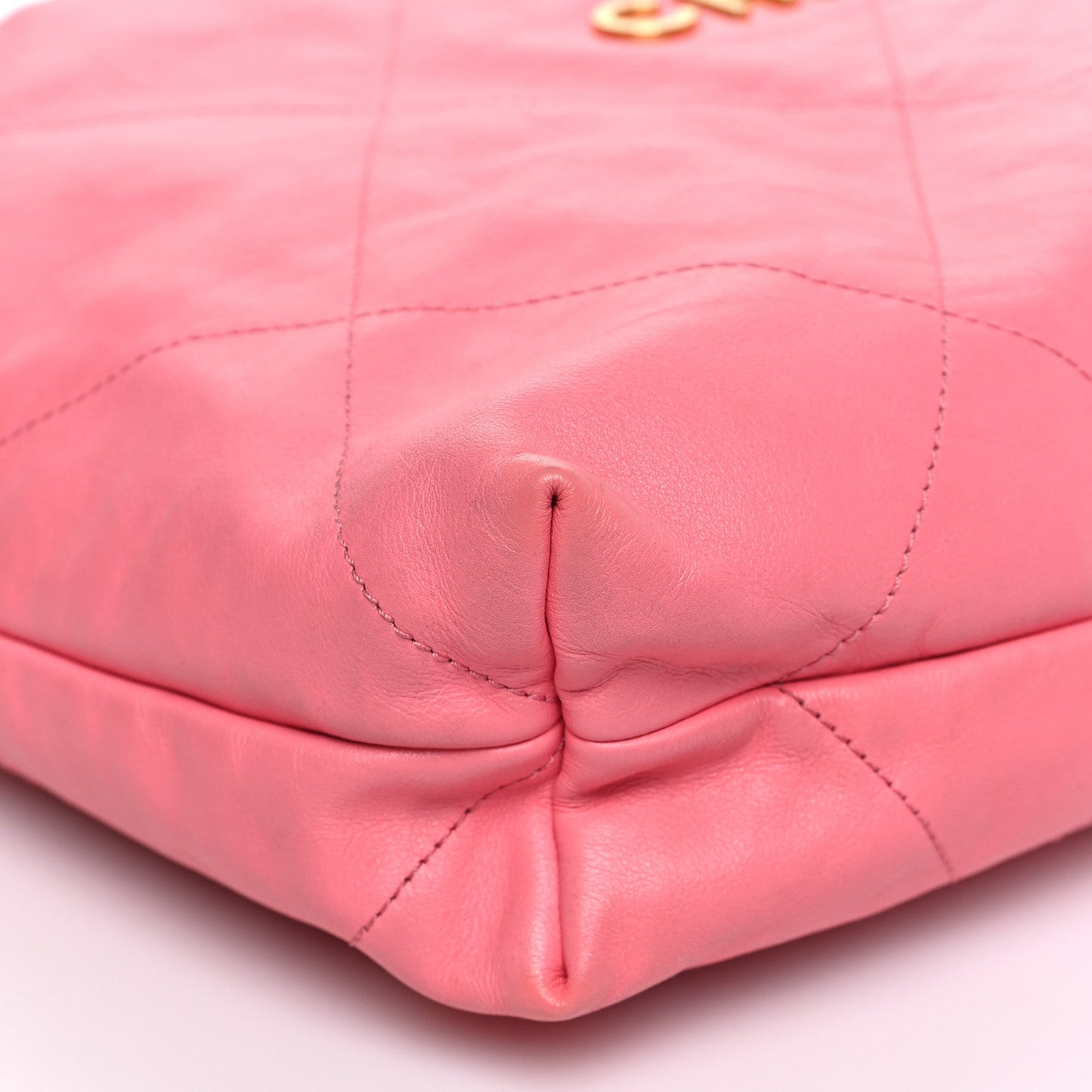 Shiny Calfskin Quilted Chanel 22 Drawstring Bag Coral Pink