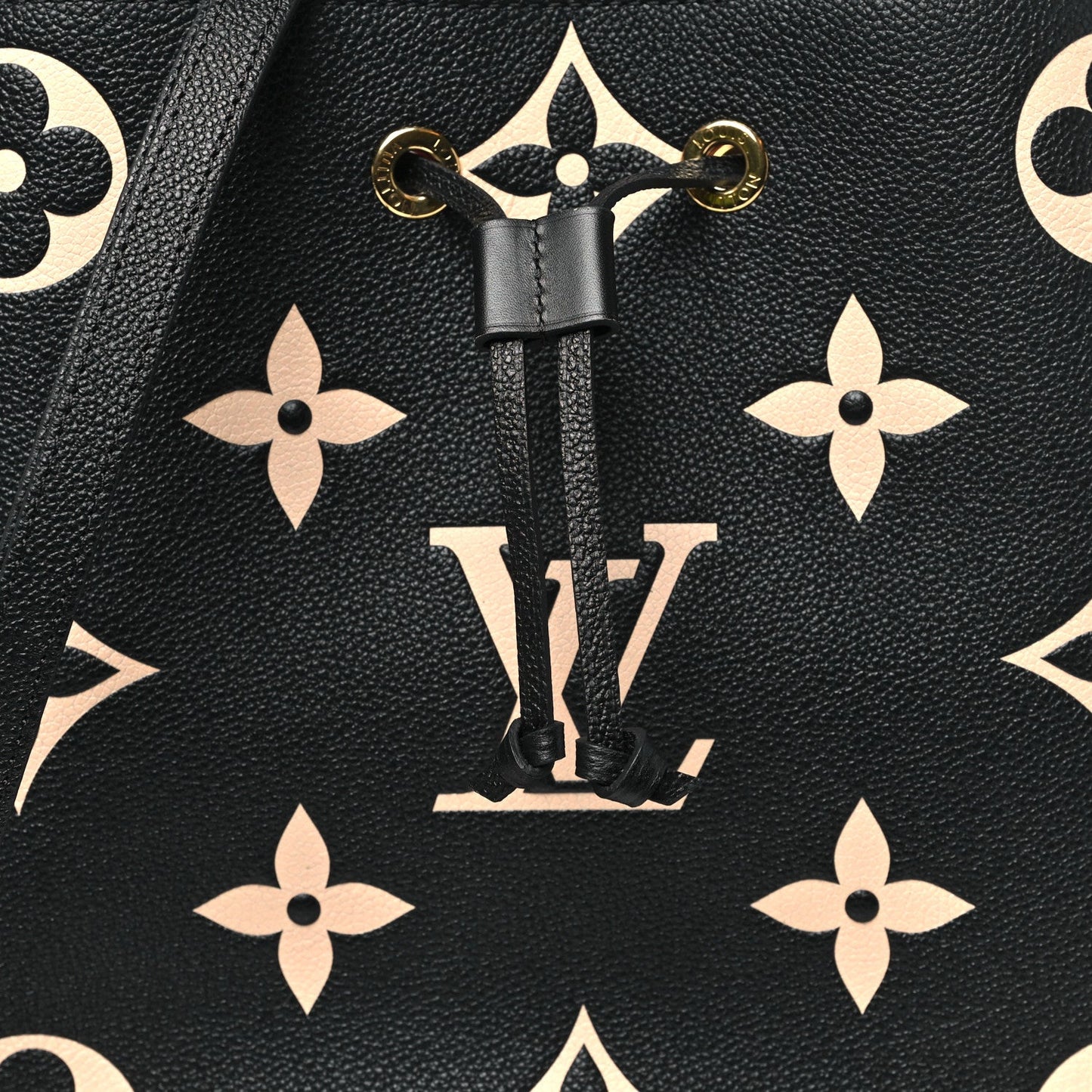 Empreinte Monogram Giant Neonoe MM Black Beige
