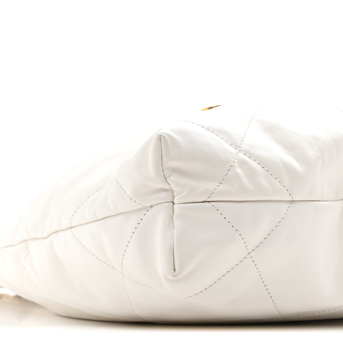 Shiny Calfskin Quilted Small Chanel 22 White