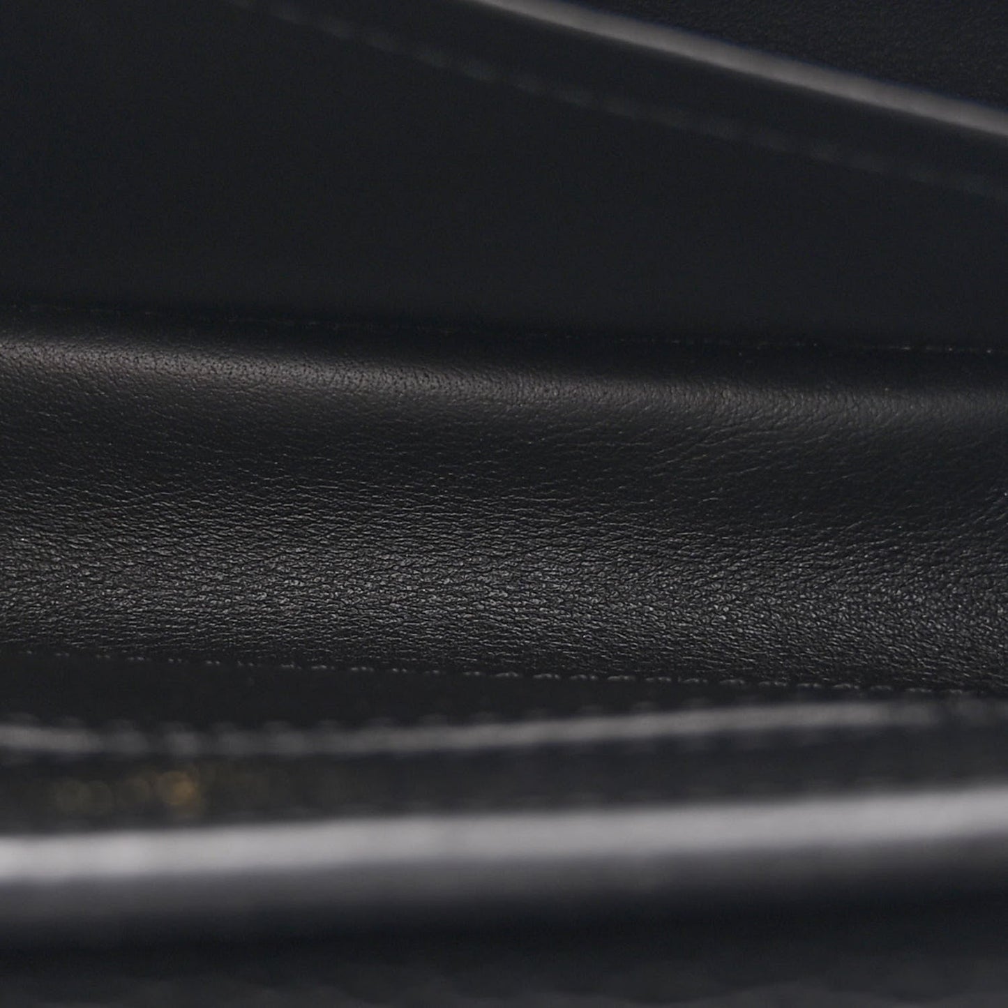 Taurillon Braided Capucines Mini Black