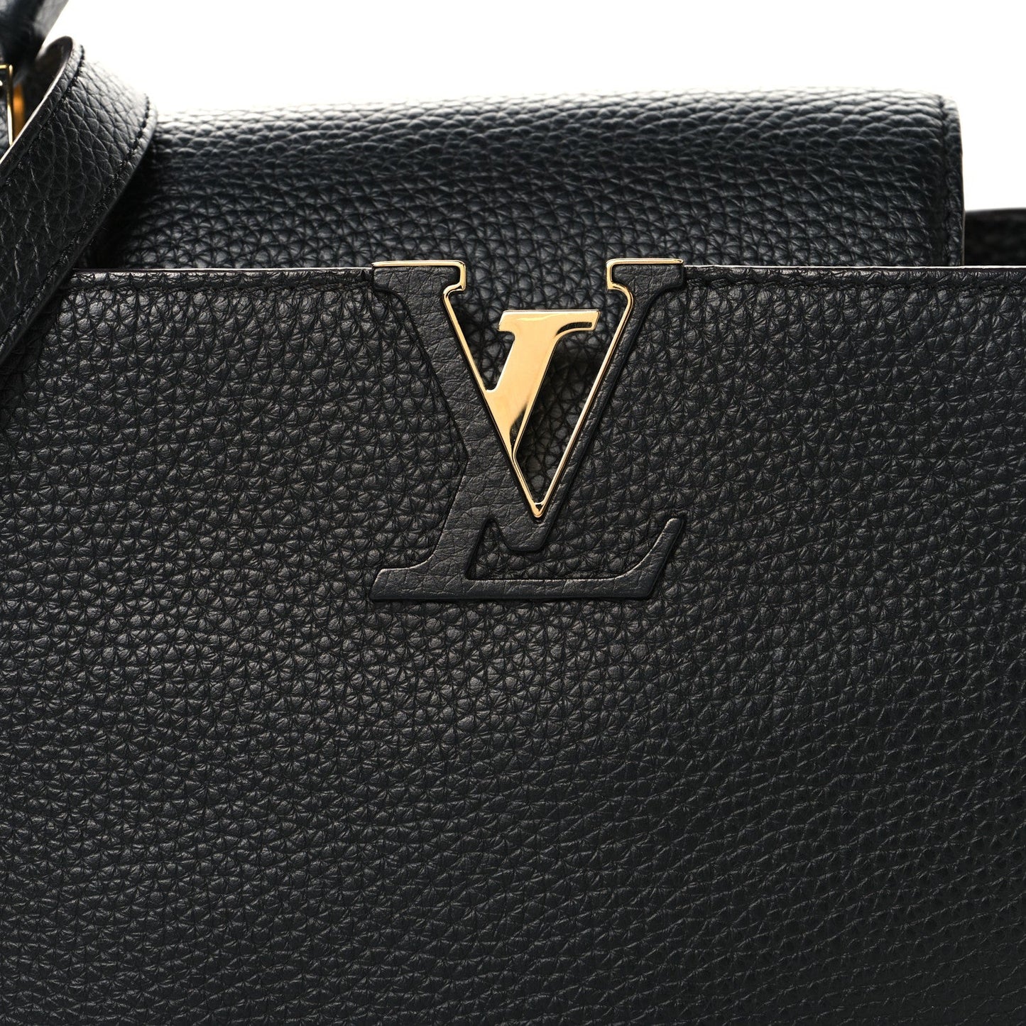 Taurillon Capucines PM Black