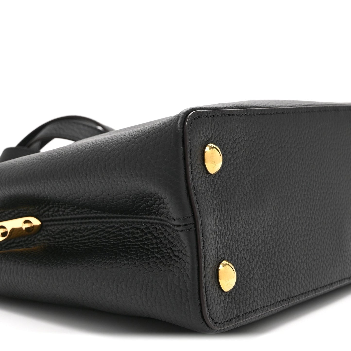Taurillon Capucines PM Black