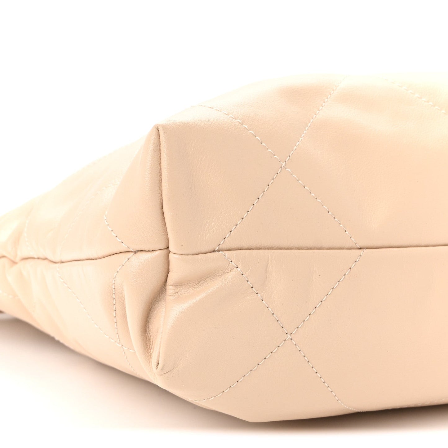 Shiny Calfskin Quilted Small Chanel 22 Ecru