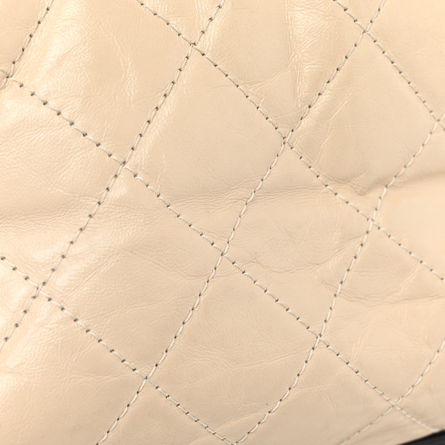 Aged Calfskin Quilted Medium Gabrielle Hobo Beige Black