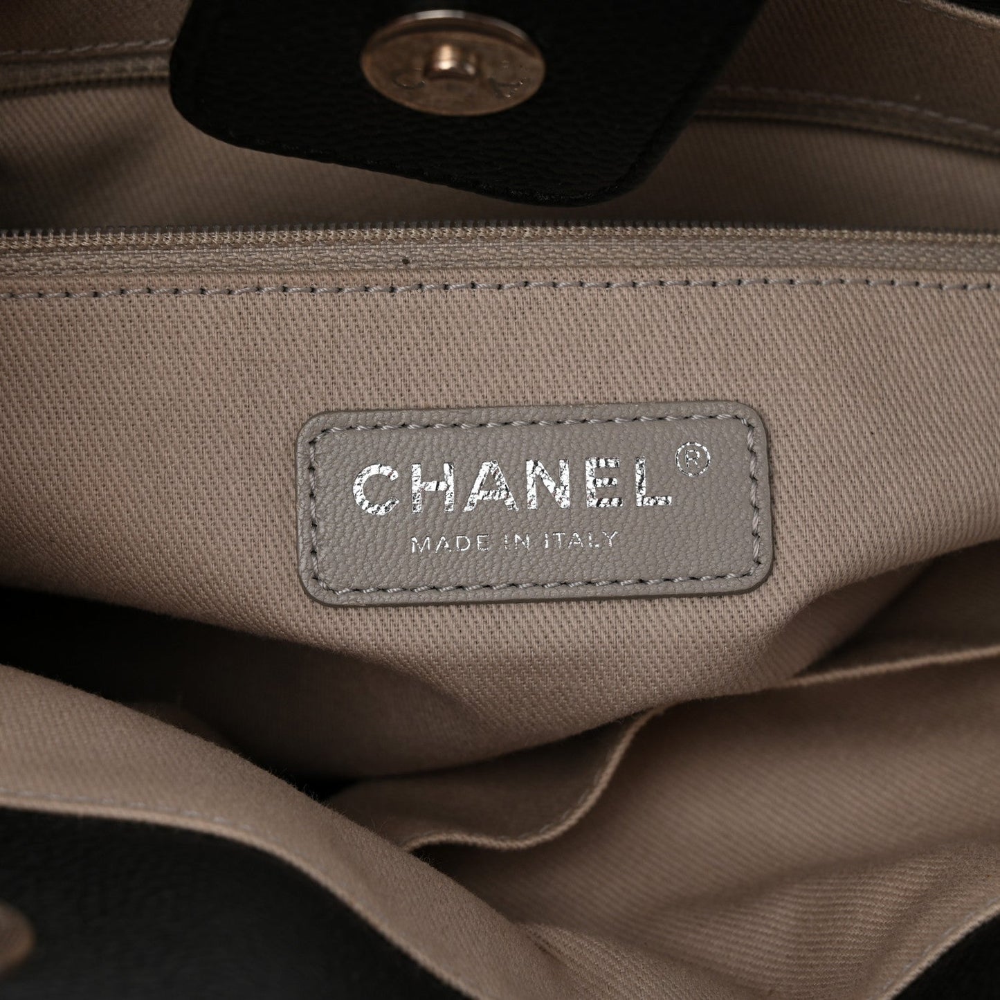 Glazed Calfskin Small Deauville Tote Black