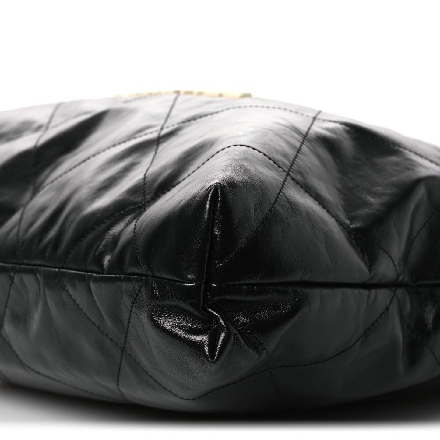 Shiny Calfskin Quilted Chanel 22 Black White