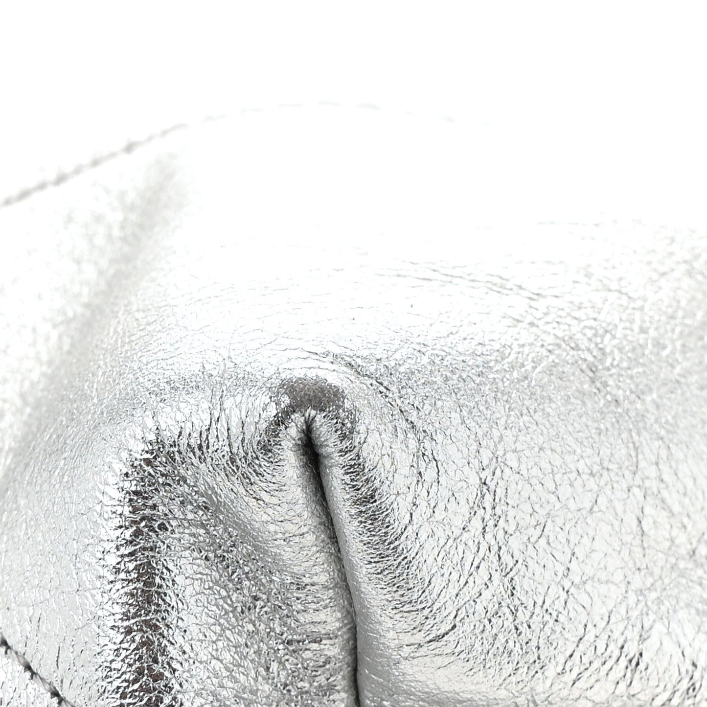 Metallic Calfskin Quilted Chanel 22 Silver