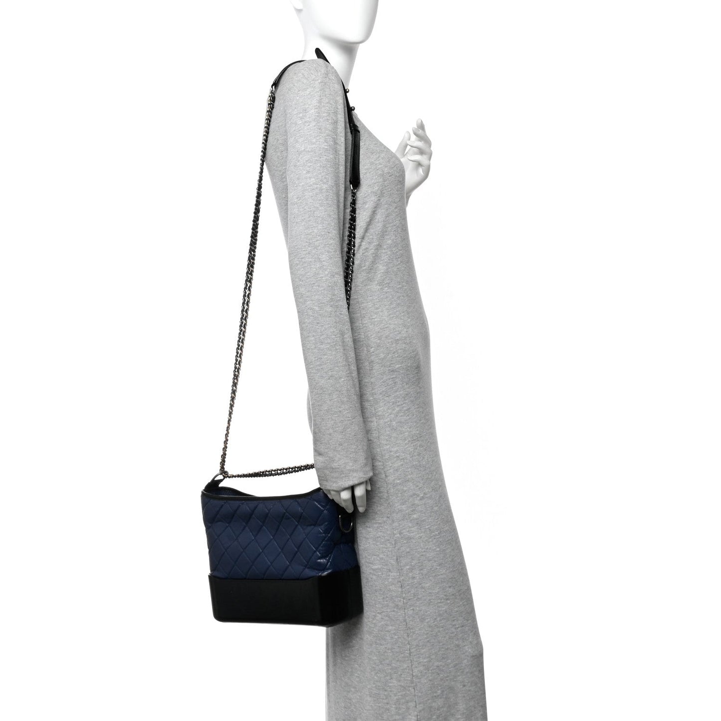 Aged Calfskin Quilted Medium Gabrielle Hobo Navy Black