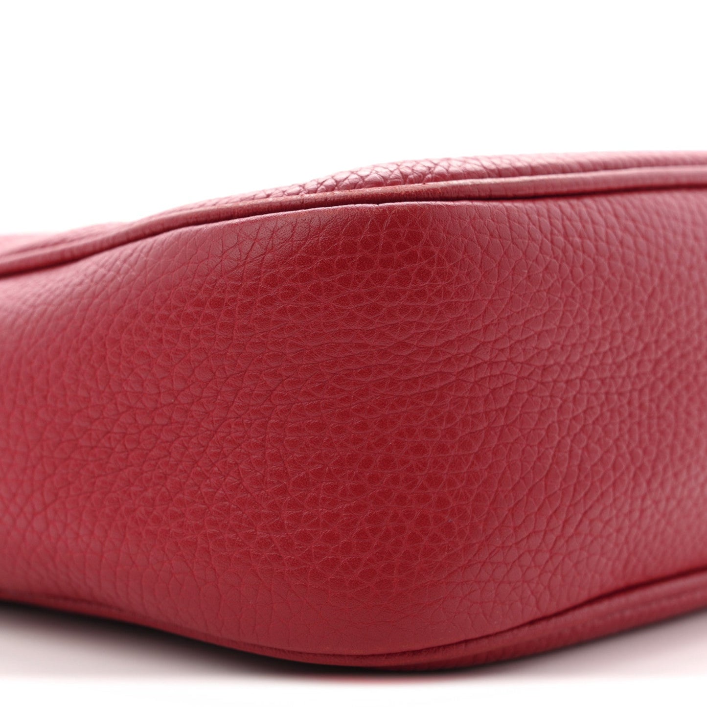 Pebbled Calfskin Small Soho Disco Bag Tabasco Red
