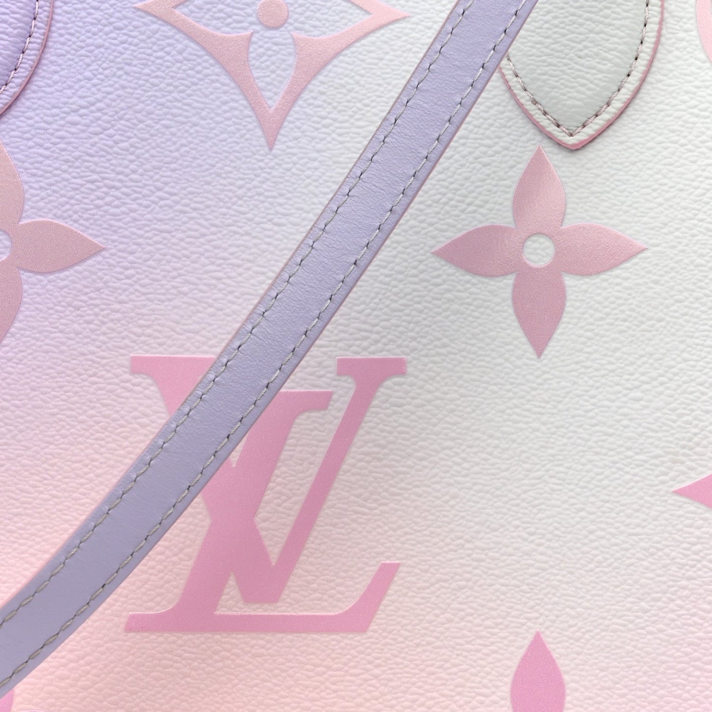 Monogram Giant Spring In The City Onthego GM Sunrise Pastel