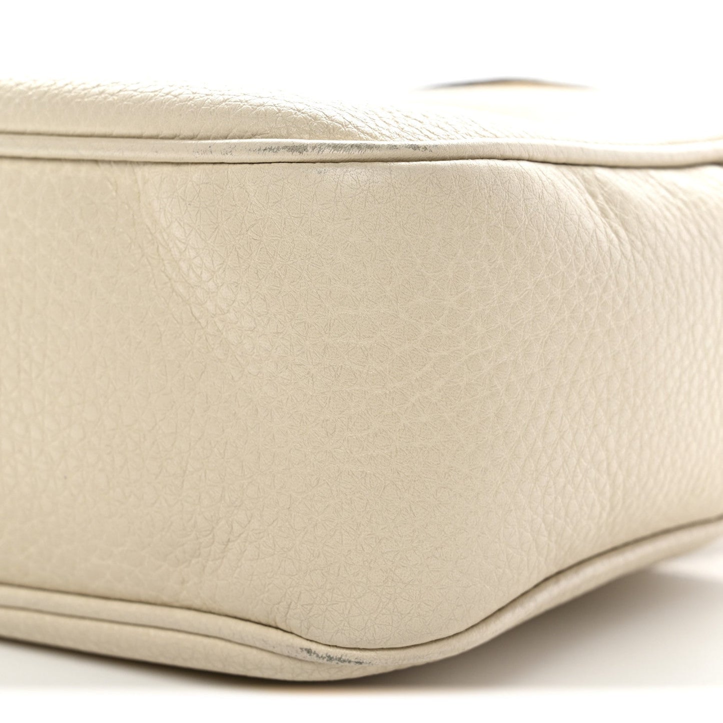 Pebbled Calfskin Small Soho Disco Bag Off White