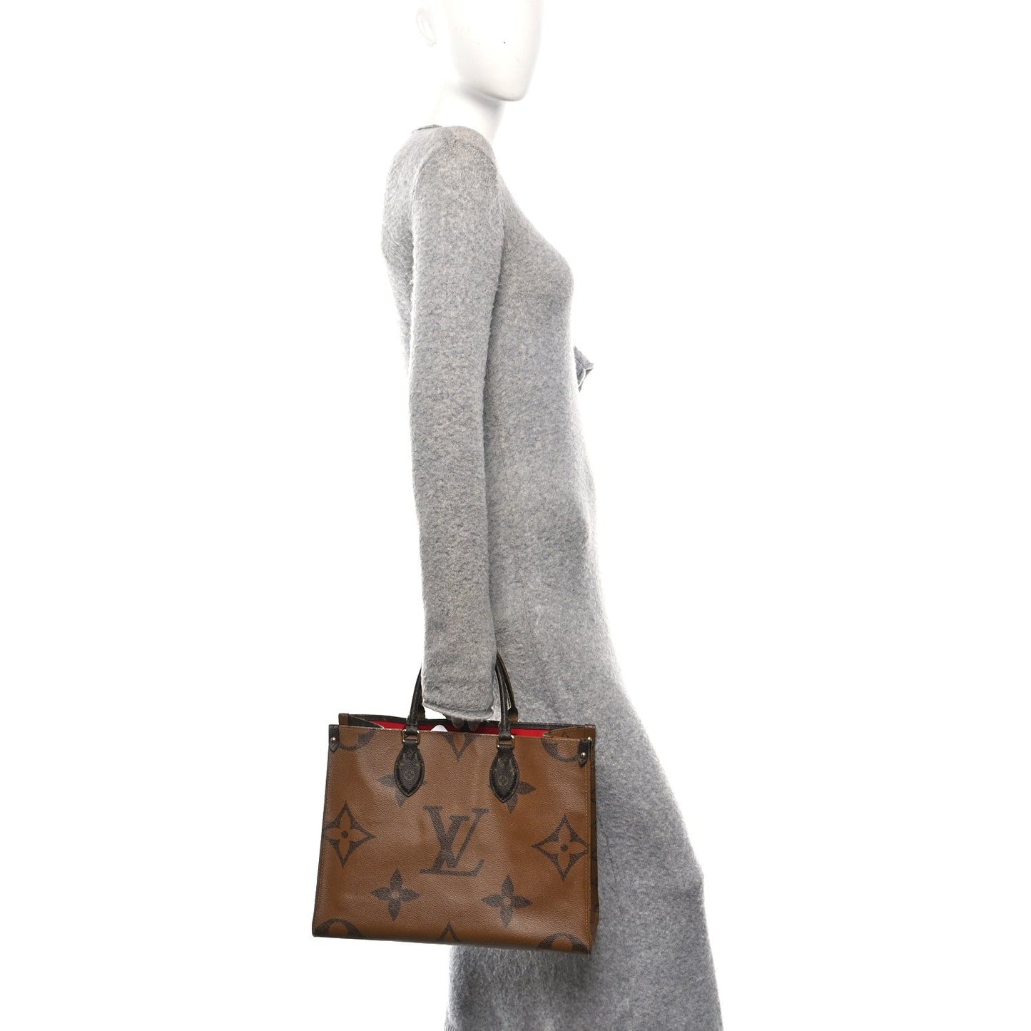 Reverse Monogram Giant Onthego MM