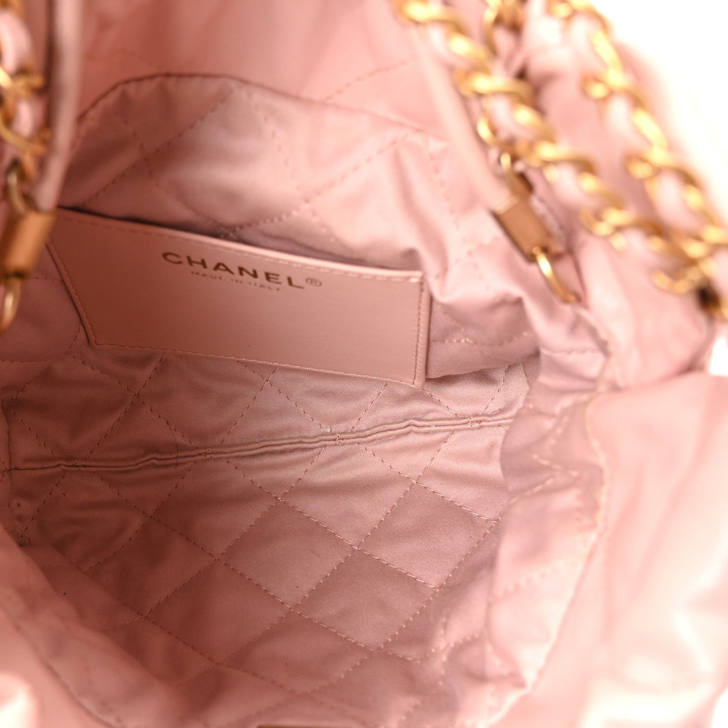Shiny Calfskin Quilted Mini Chanel 22 Light Pink