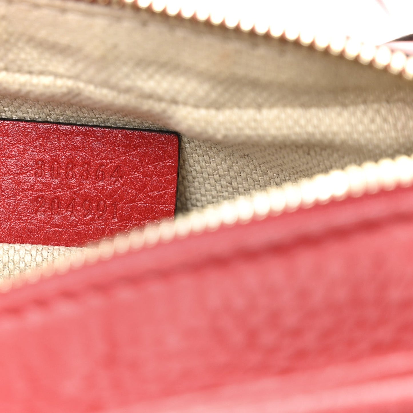 Pebbled Calfskin Small Soho Disco Bag Tabasco Red