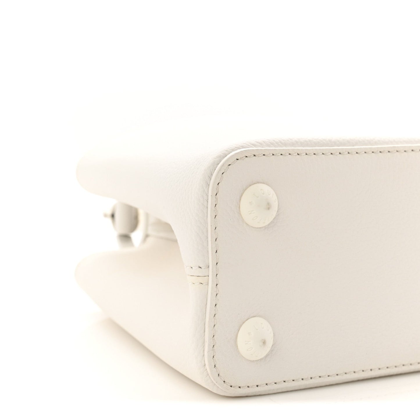 Taurillon Capucines East West MM Optic White