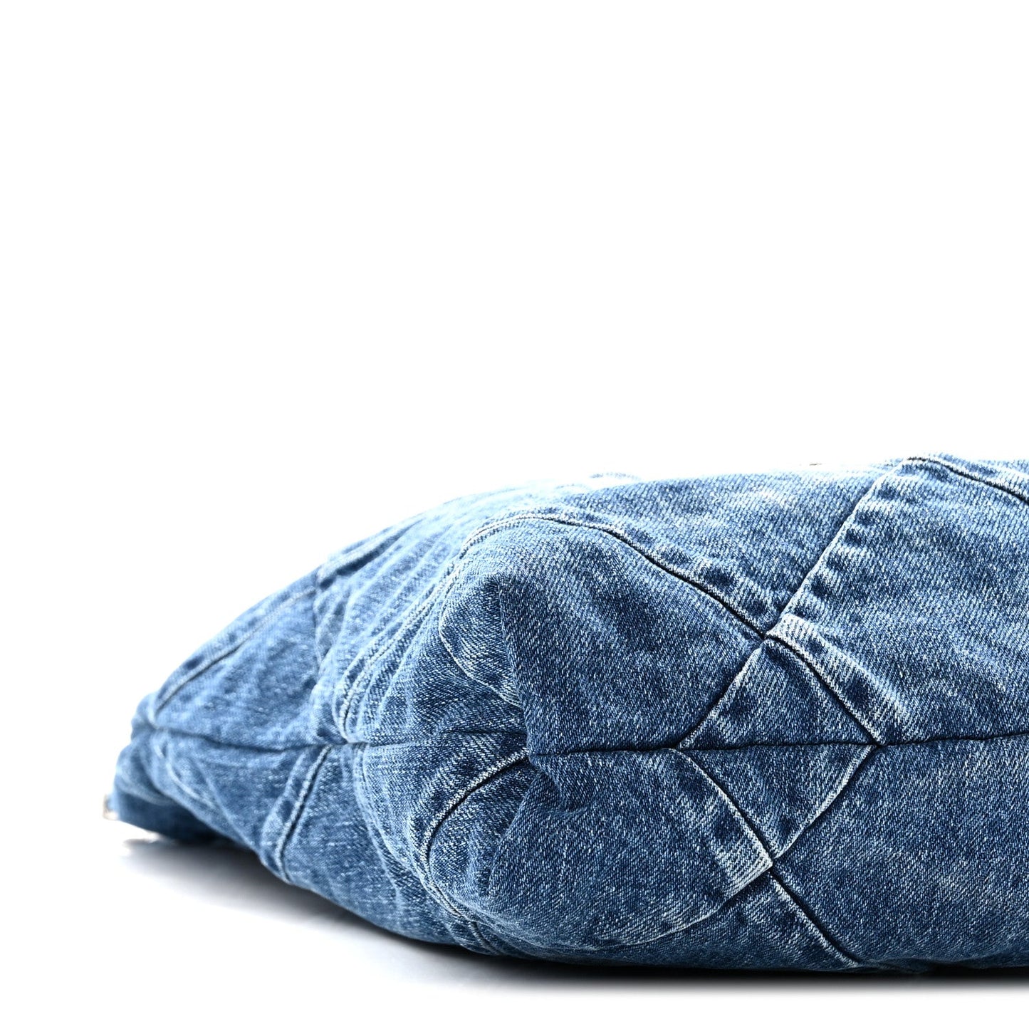 Denim Quilted Chanel 22 Blue