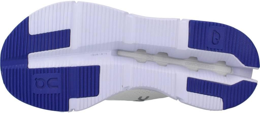 On Cloudnova Sneaker Undyed White
