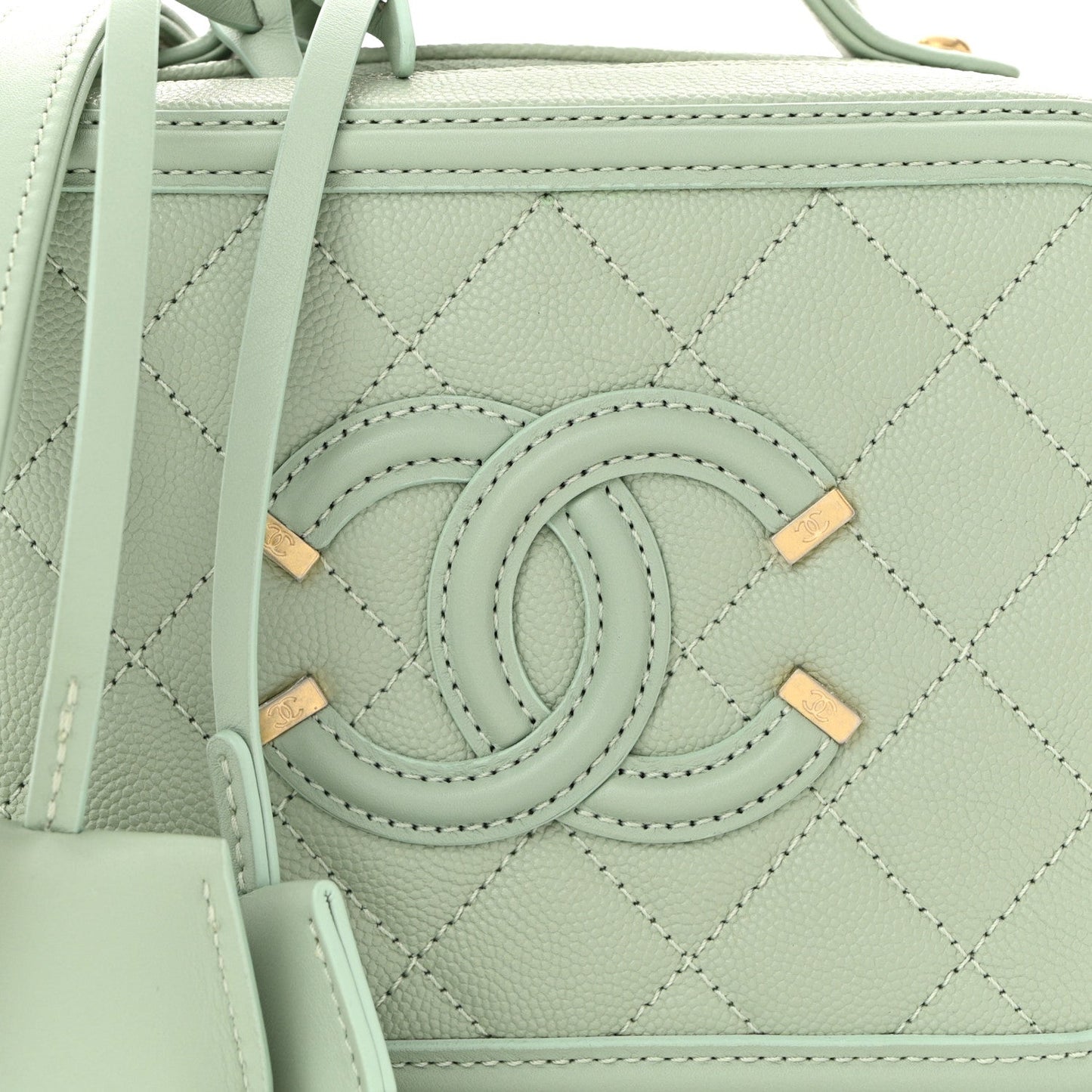 Caviar Quilted Small CC Filigree Vanity Case Mint