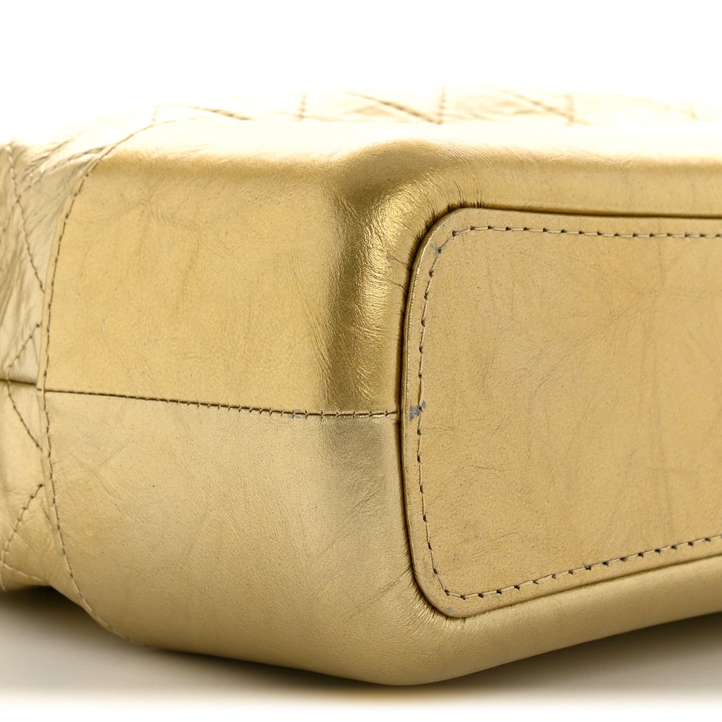 Metallic Aged Calfskin Quilted Medium Gabrielle Gold
