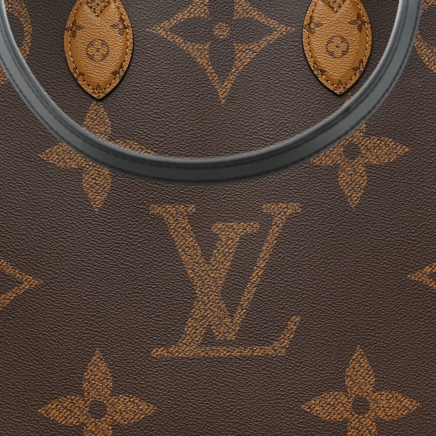 Reverse Monogram Giant Onthego GM