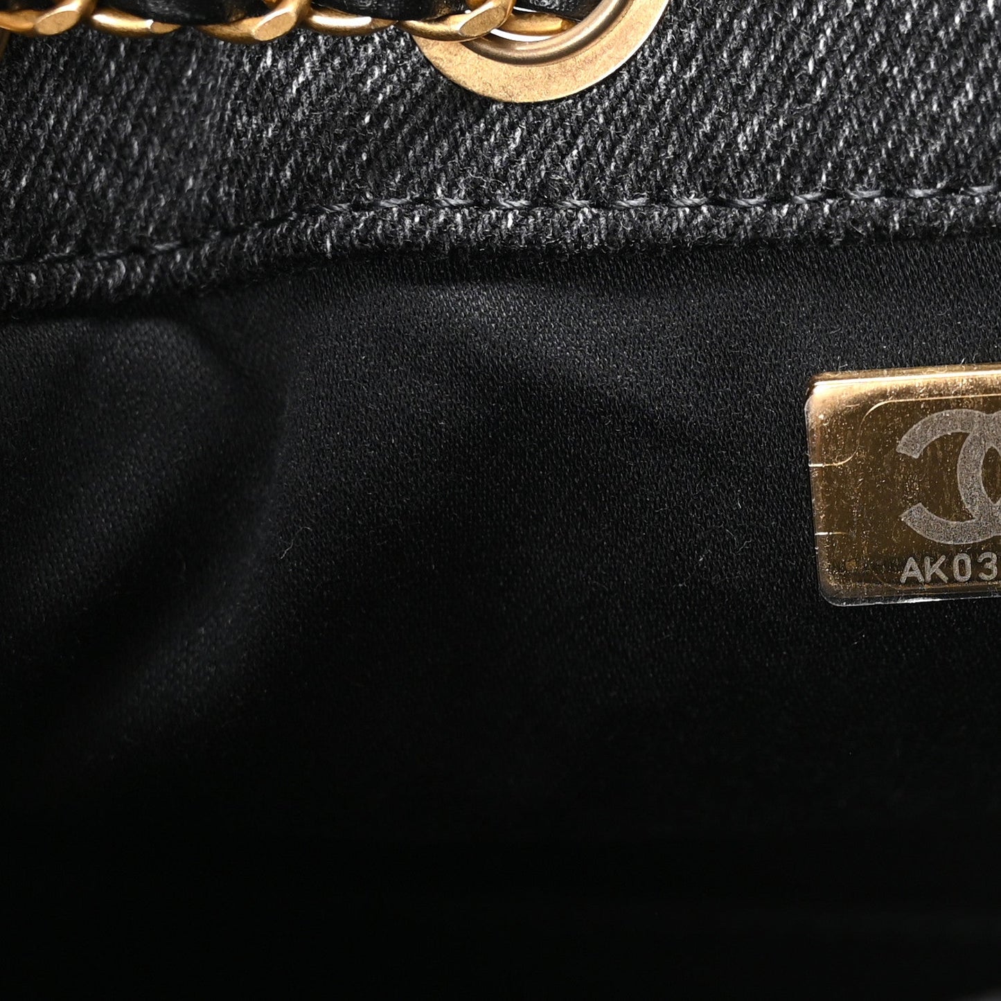 Washed Denim Quilted Mini Chanel 25 Handbag Black