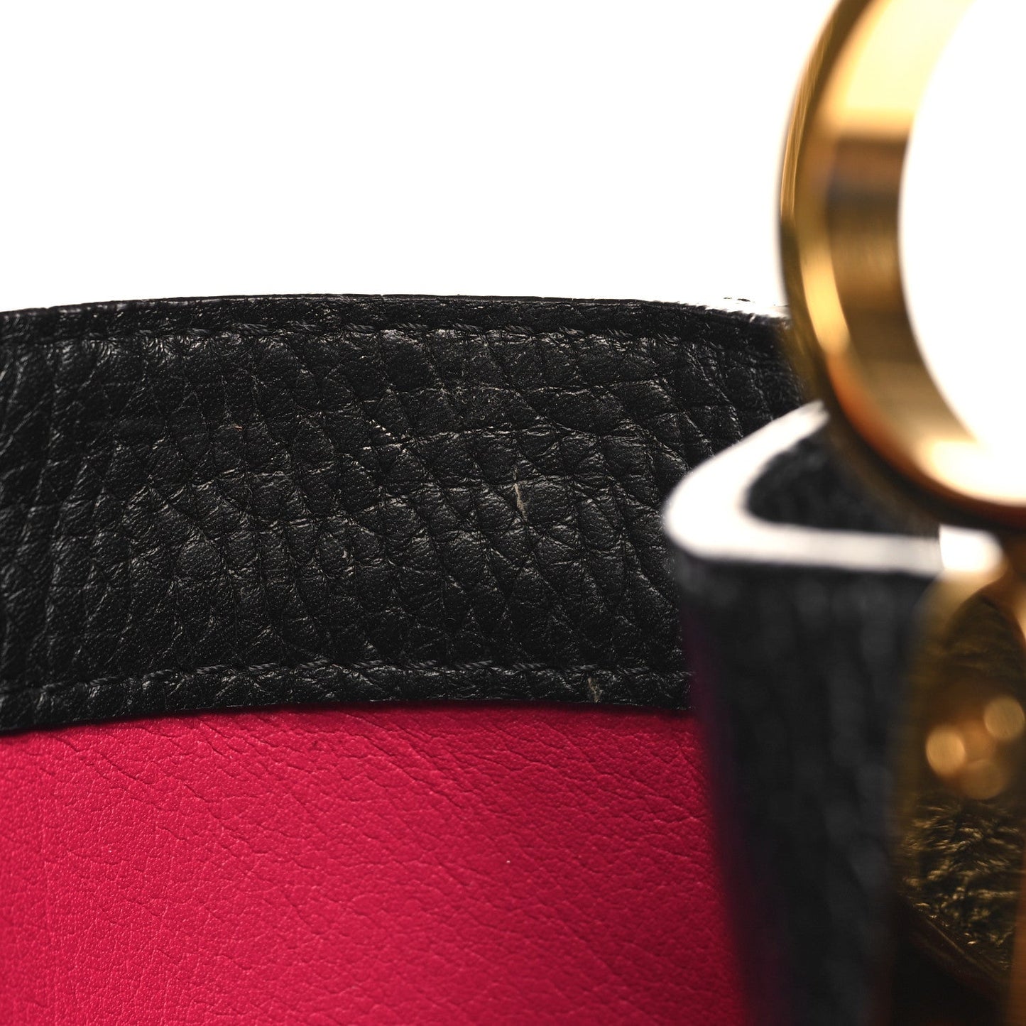 Taurillon Capucines GM  Black Fuchsia