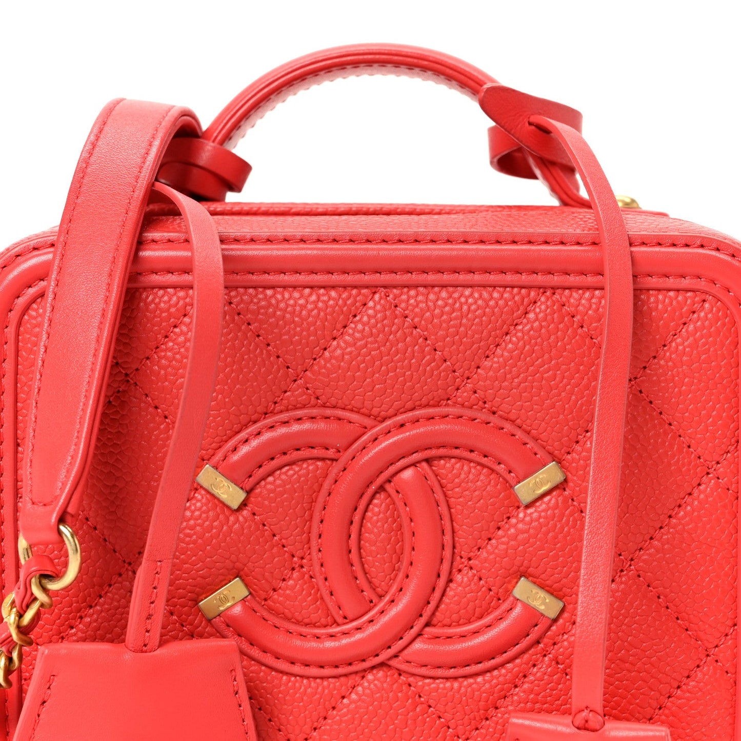 Caviar Quilted Small CC Filigree Vanity Case Red
