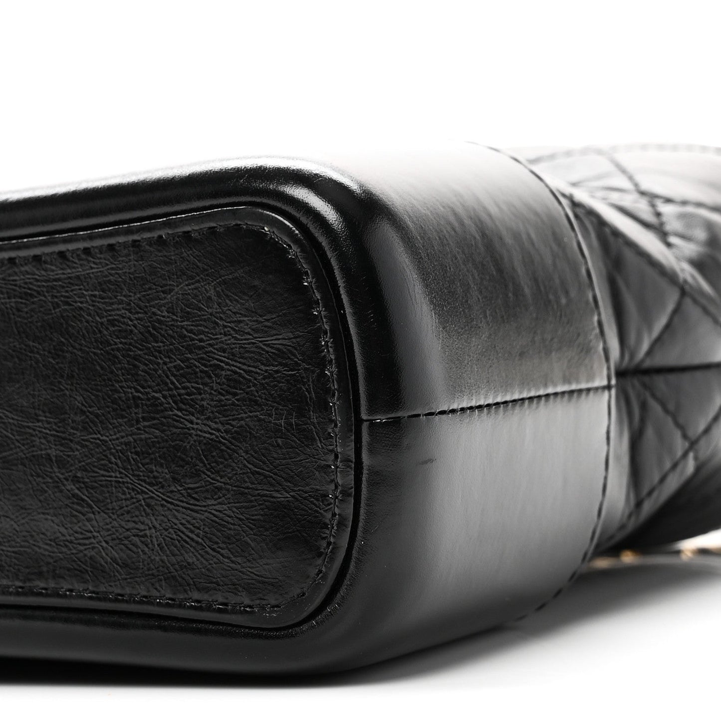 Aged Calfskin Quilted New Medium Gabrielle Hobo Black