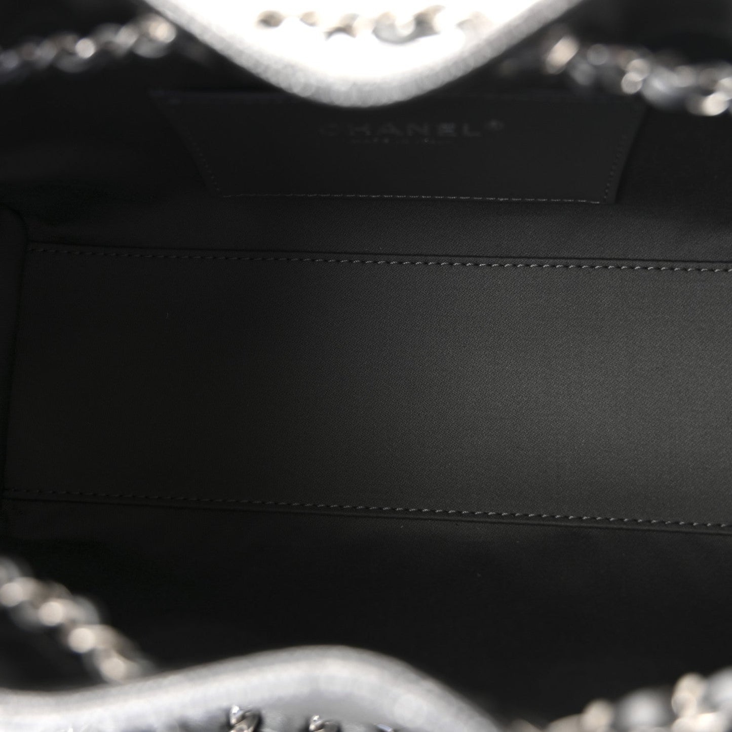 Metallic Caviar Quilted Mini Chanel 25 Handbag Anthracite