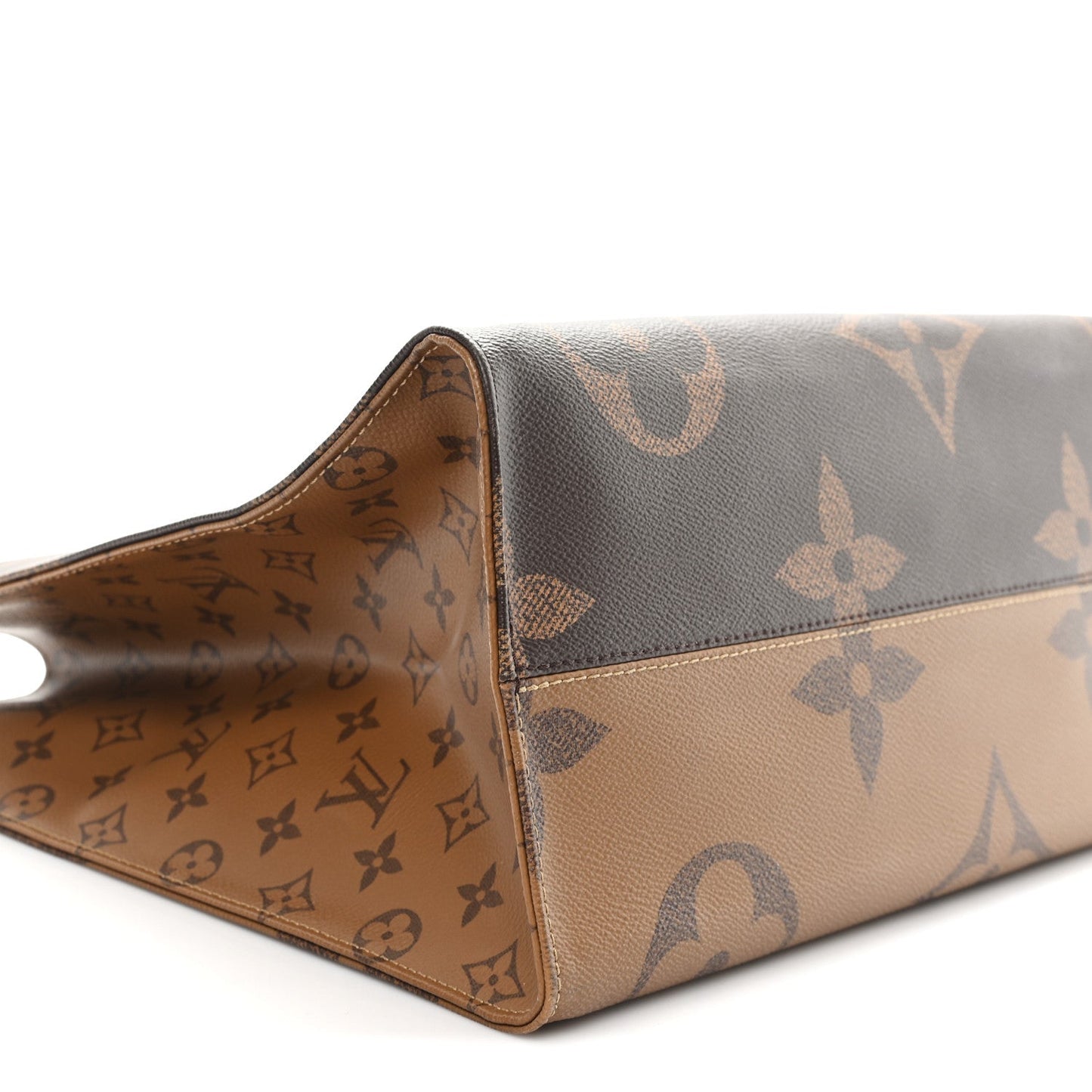 Reverse Monogram Giant Onthego GM