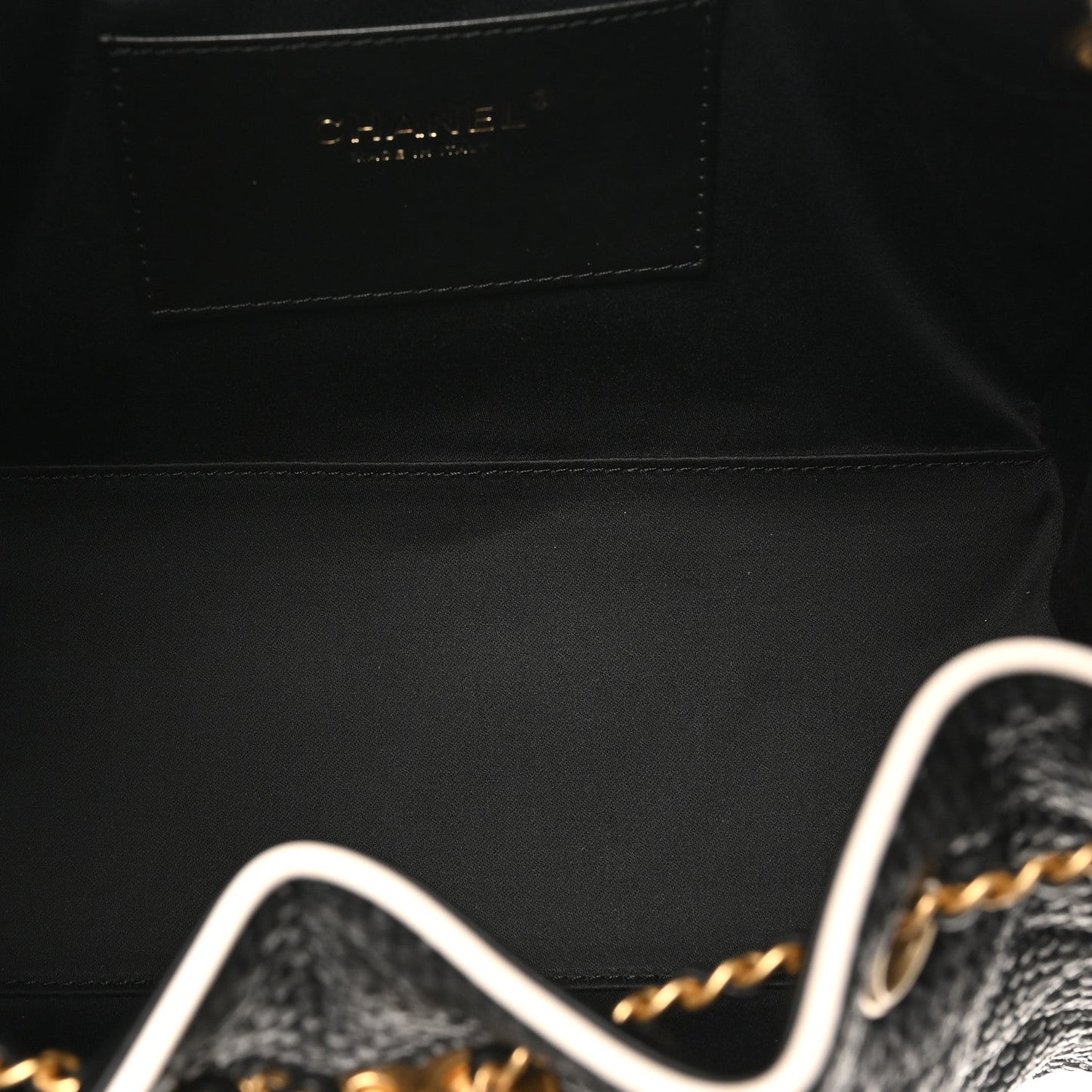 Braided Raffia Calfskin Quilted Small Chanel 25 Handbag Black White