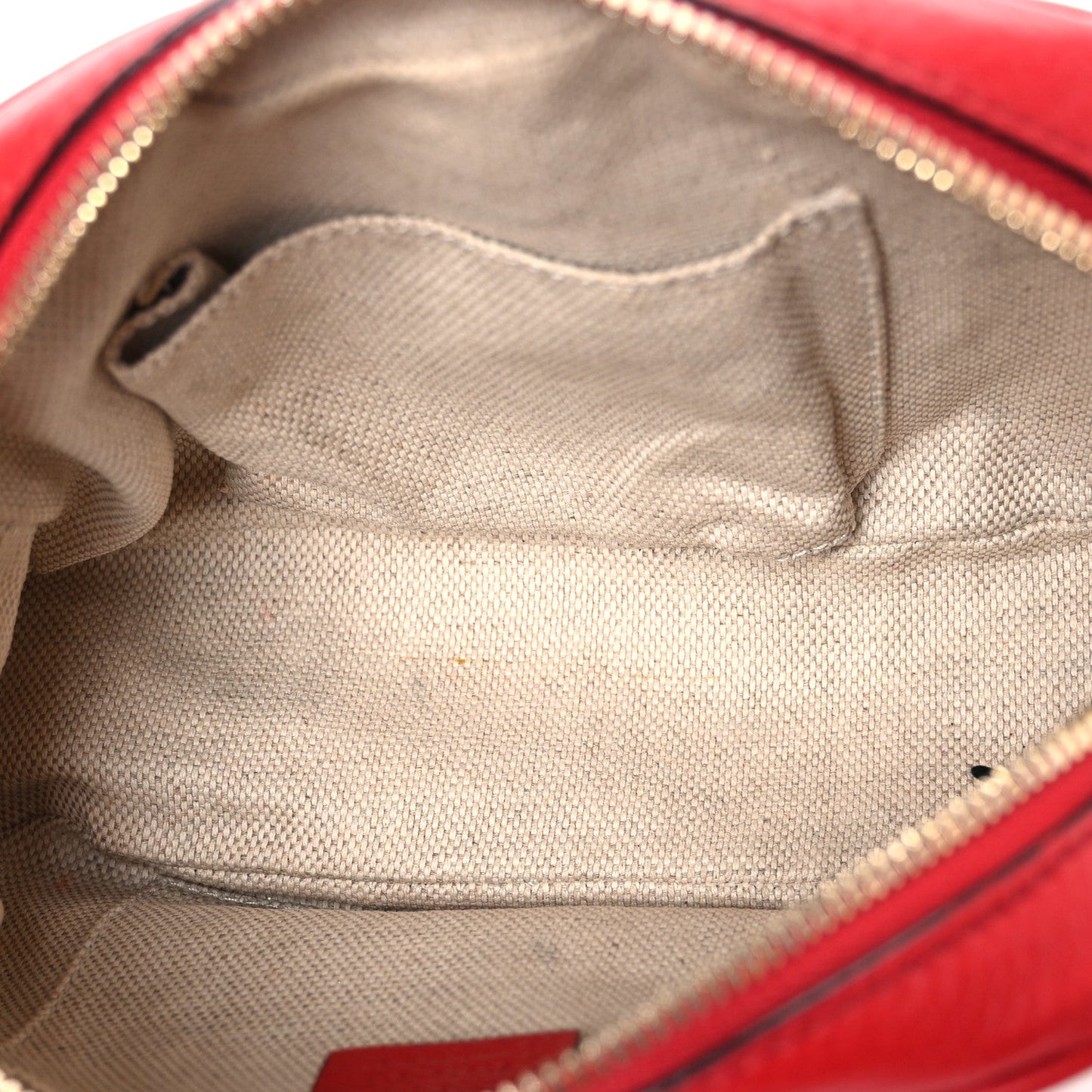 Pebbled Calfskin Small Soho Disco Bag Vibrant Red