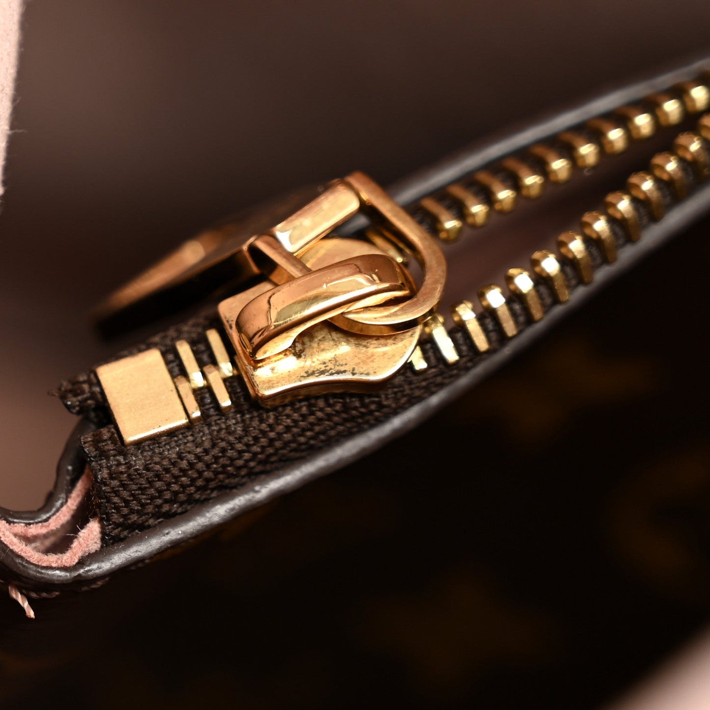 Monogram Neonoe MM Rose Poudre