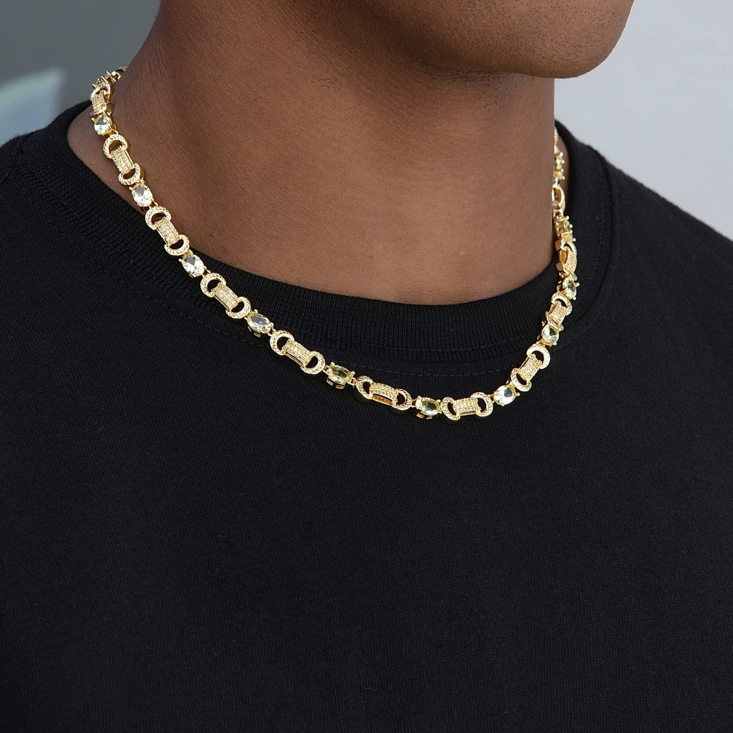 Iced Canary Link Circle Chain in Yellow Gold - 6MM