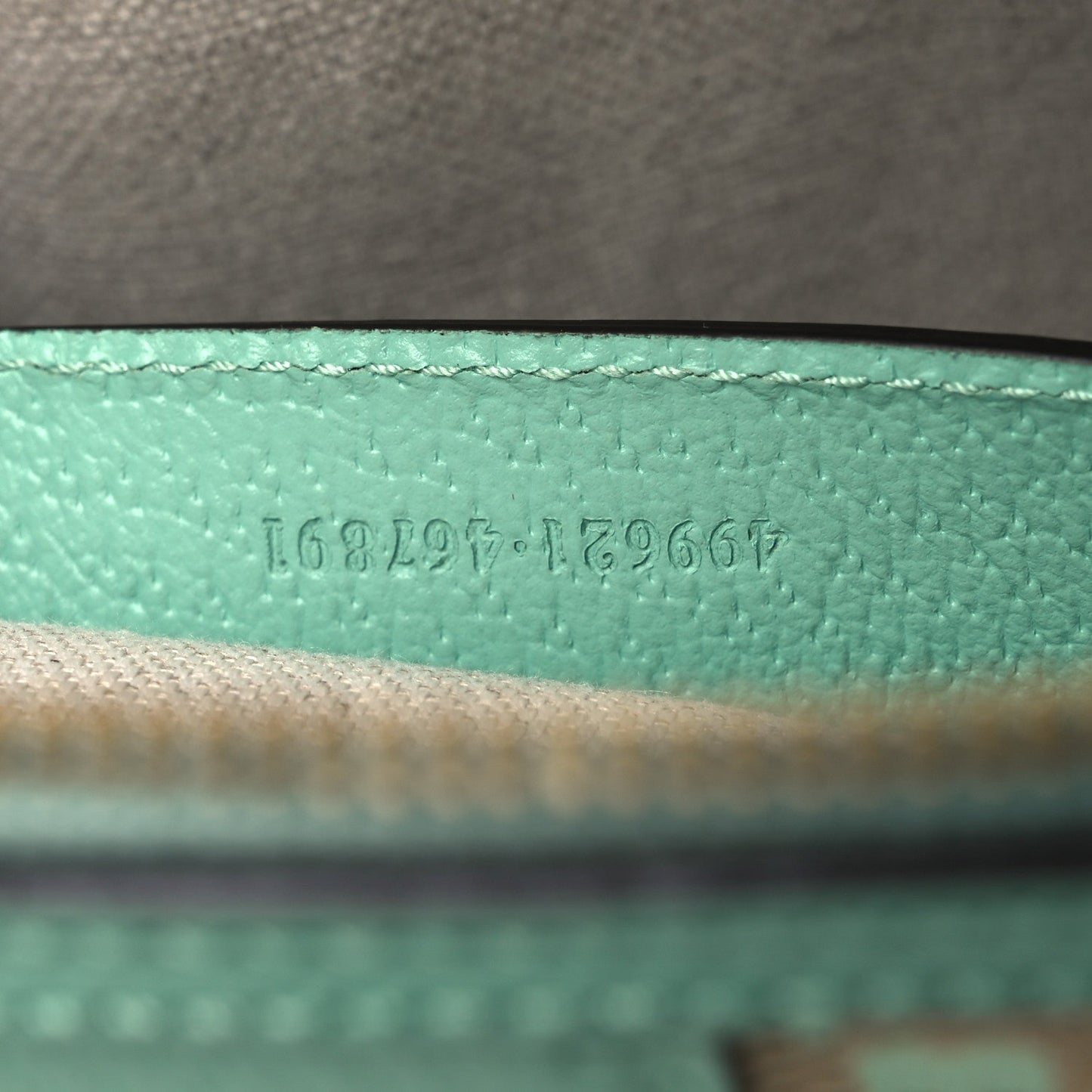 Monogram Jumbo GG Textured Dollar Calfskin Small Ophidia Dome Shoulder Bag Beige Pepperlight Mint