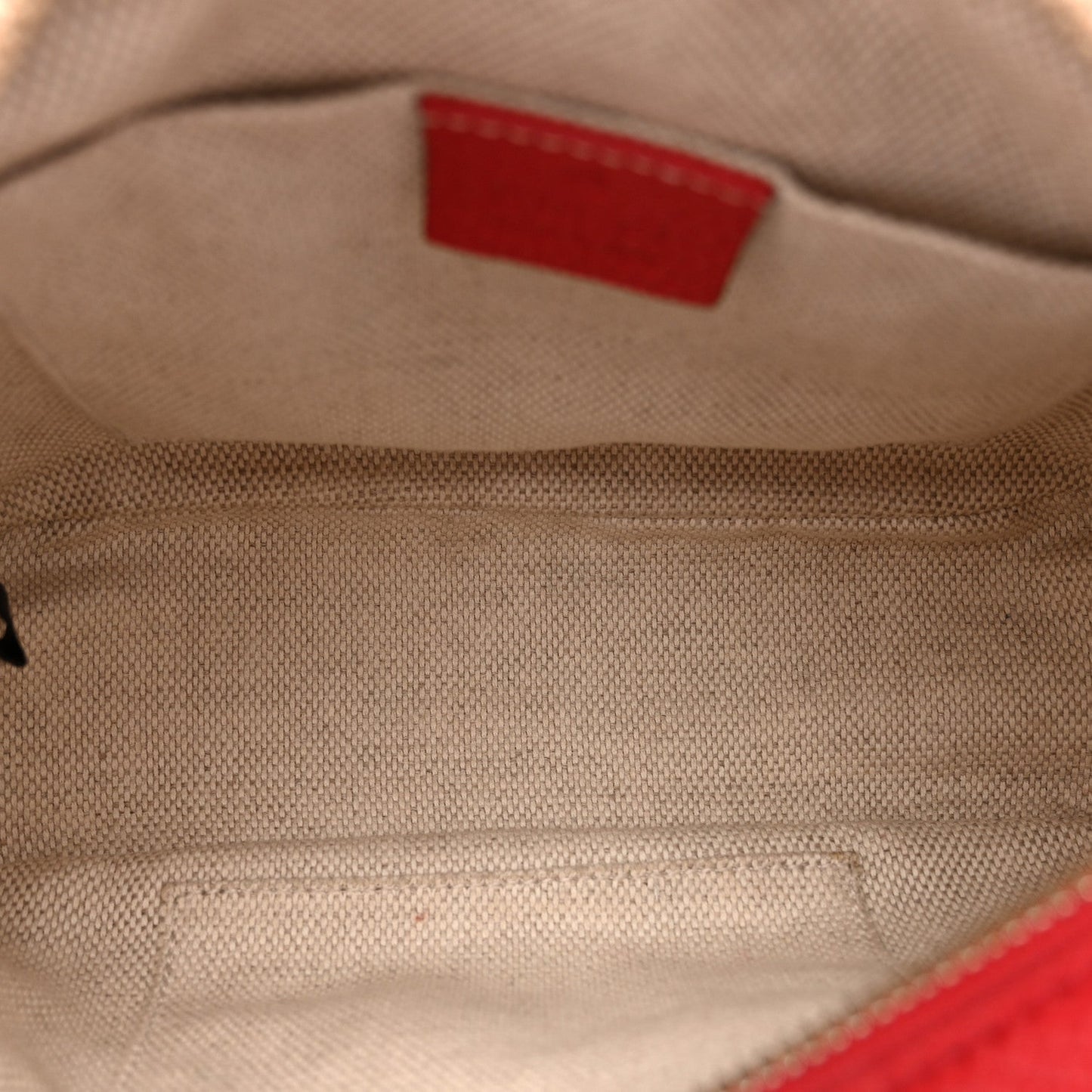 Pebbled Calfskin Small Soho Disco Bag Tabasco Red