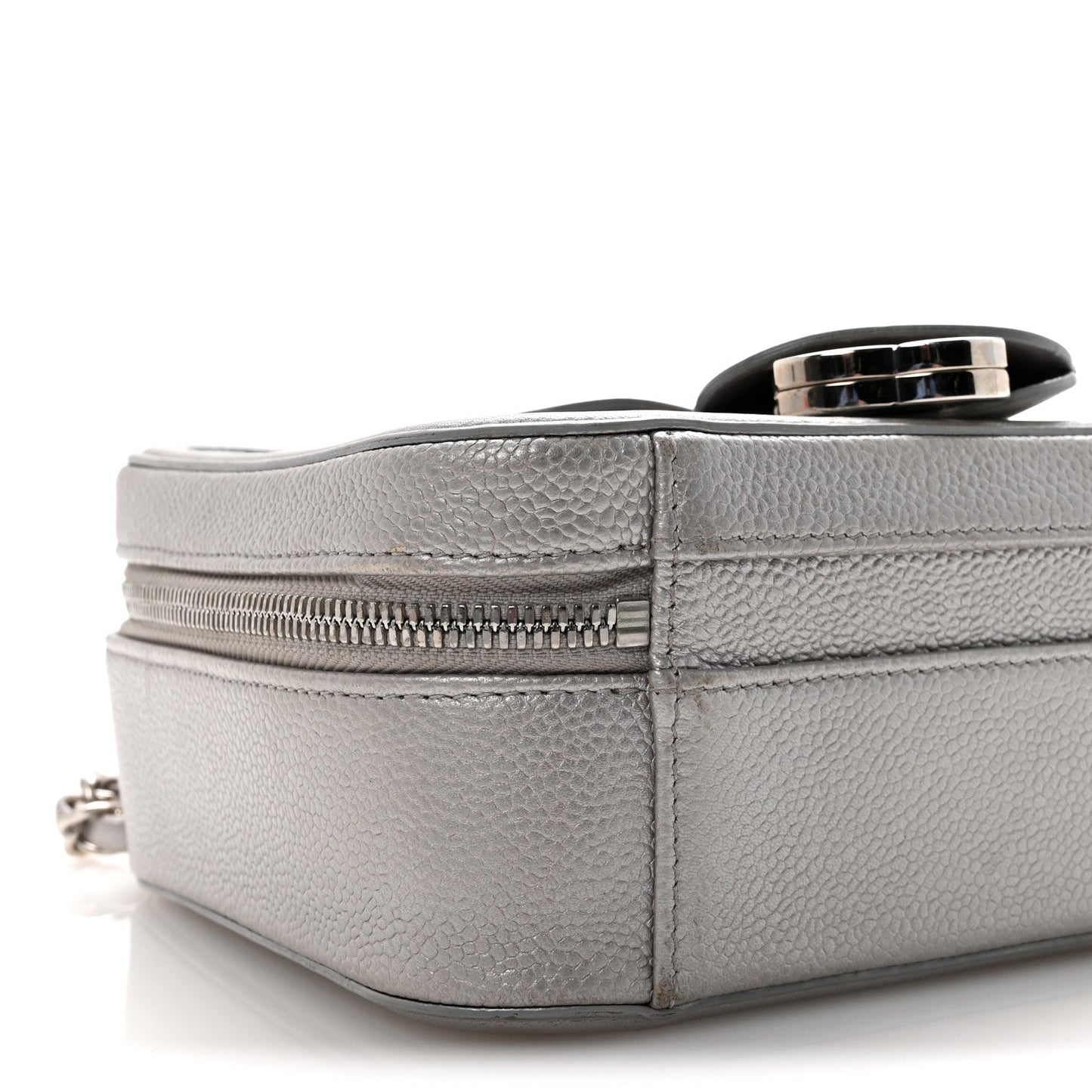Metallic Caviar Quilted Medium CC Filigree Vanity Case Silver