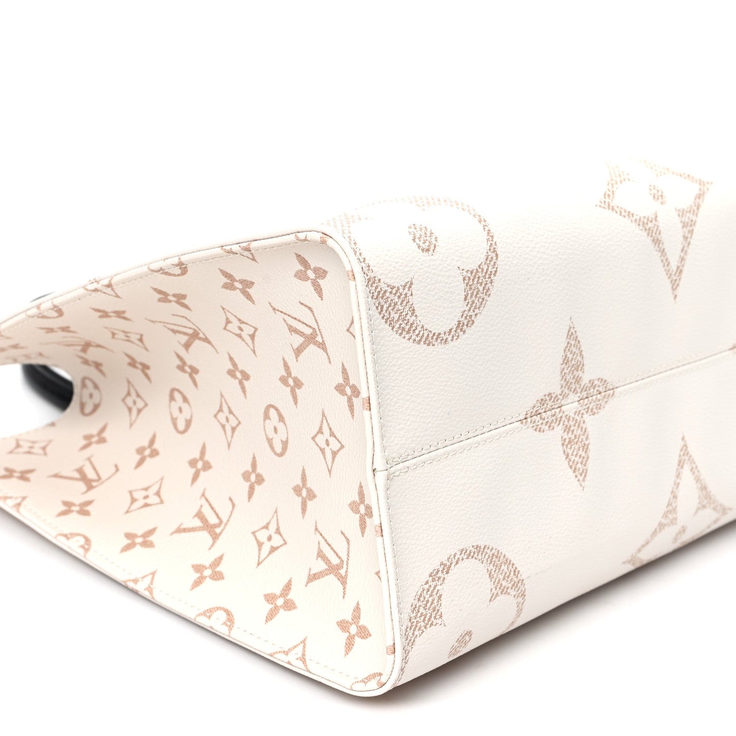 Monogram Dune Giant Onthego MM