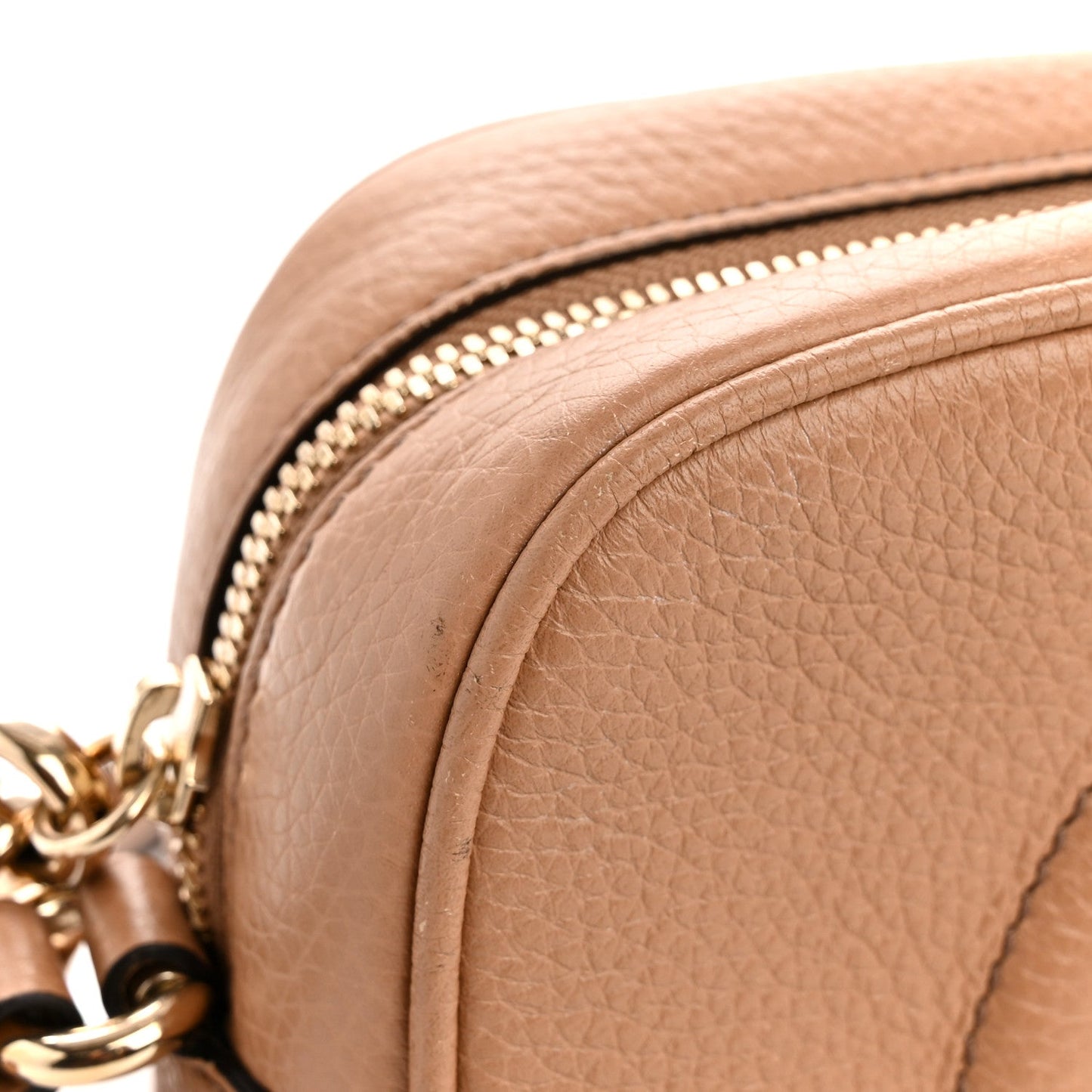 Pebbled Calfskin Small Soho Disco Bag Camelia