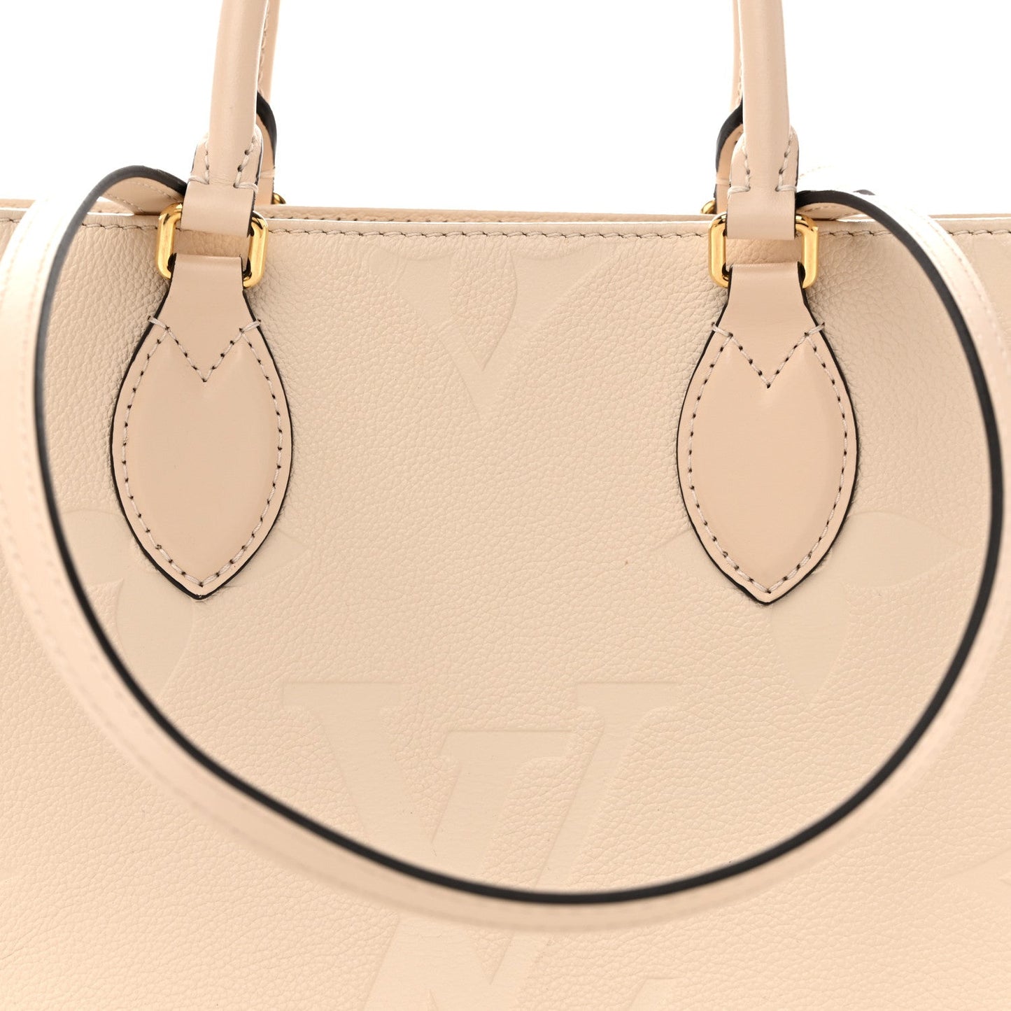 Empreinte Monogram Giant Onthego MM Creme