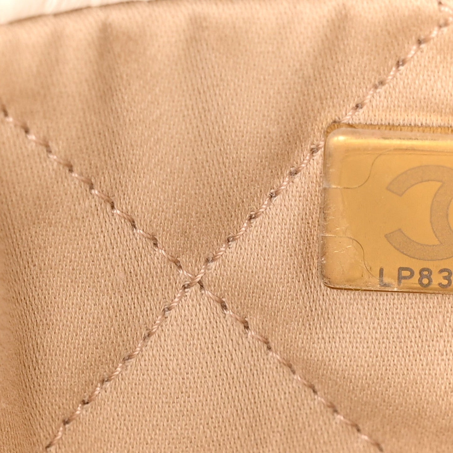 Shiny Calfskin Quilted Small Chanel 22 White
