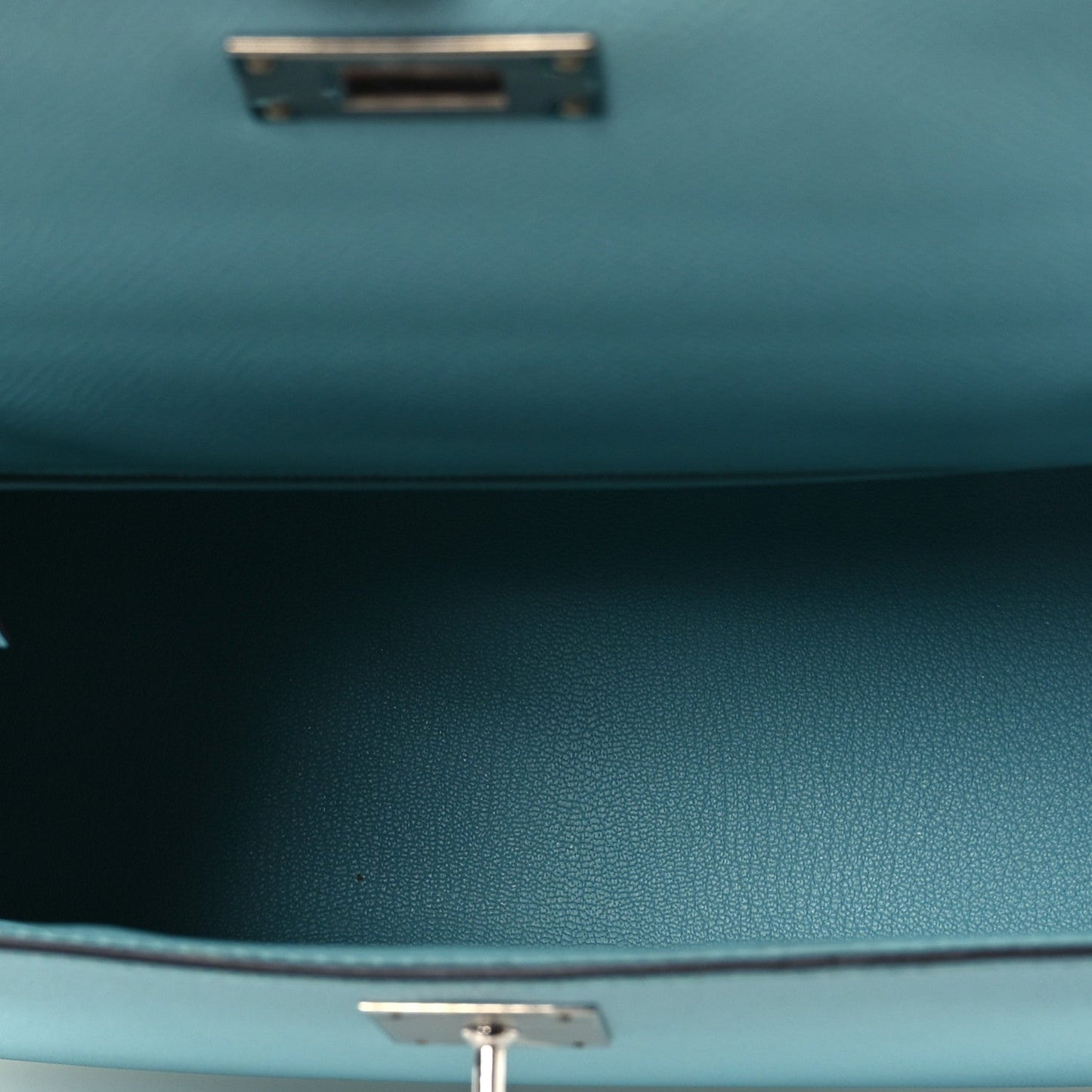 Epsom Kelly Sellier 28 Bleu Atoll
