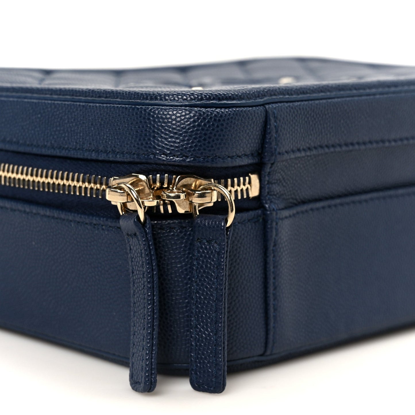 Caviar Quilted Medium CC Filigree Vanity Case Navy