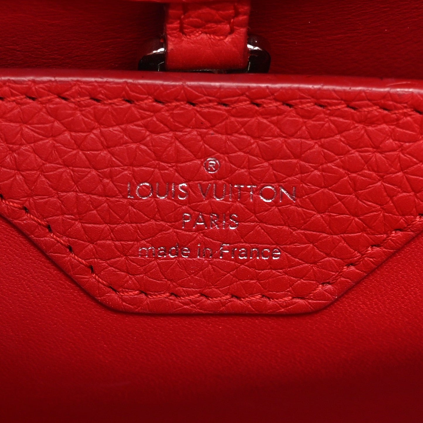 Taurillon Capucines BB Scarlet Red