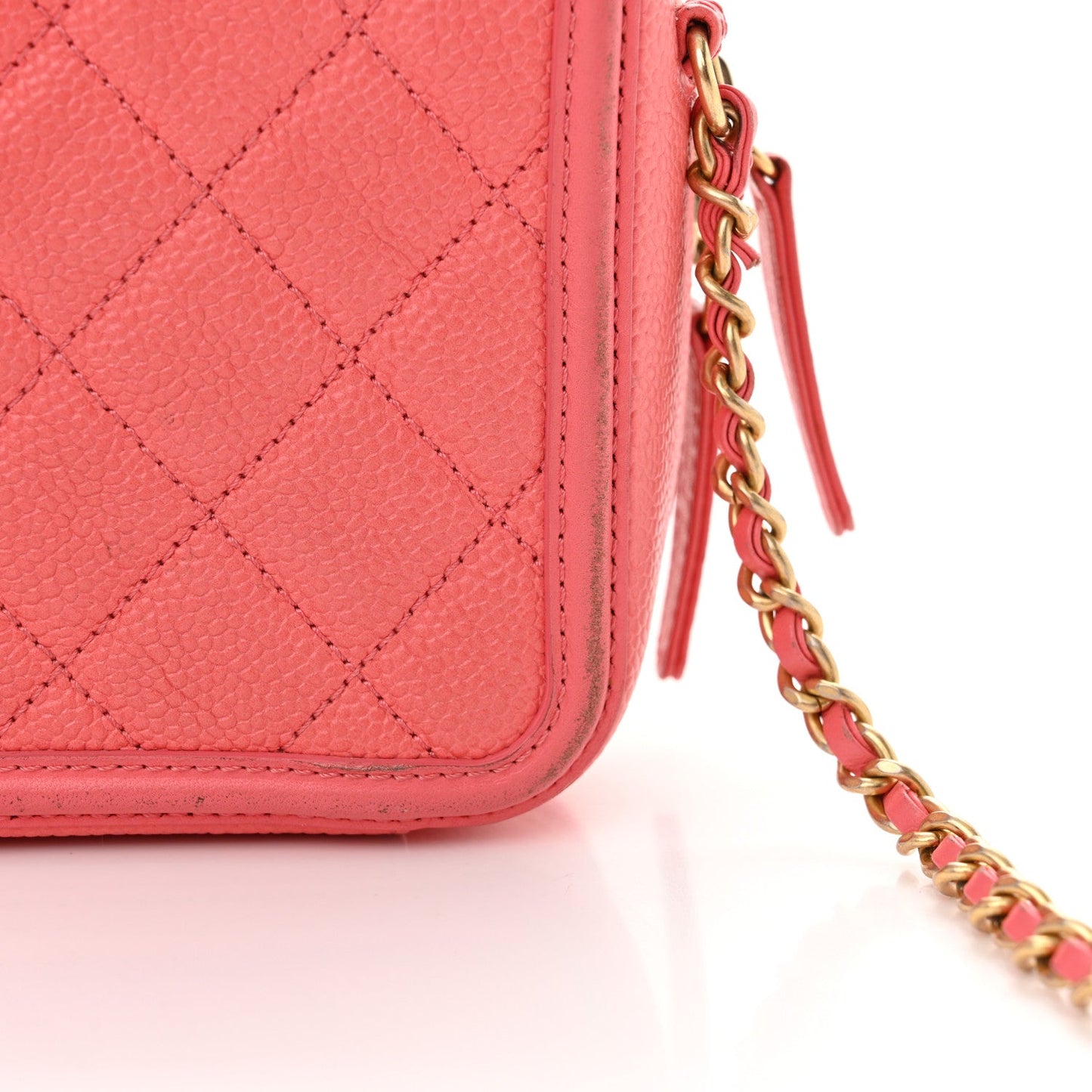 Caviar Quilted Small CC Filigree Vanity Case Coral