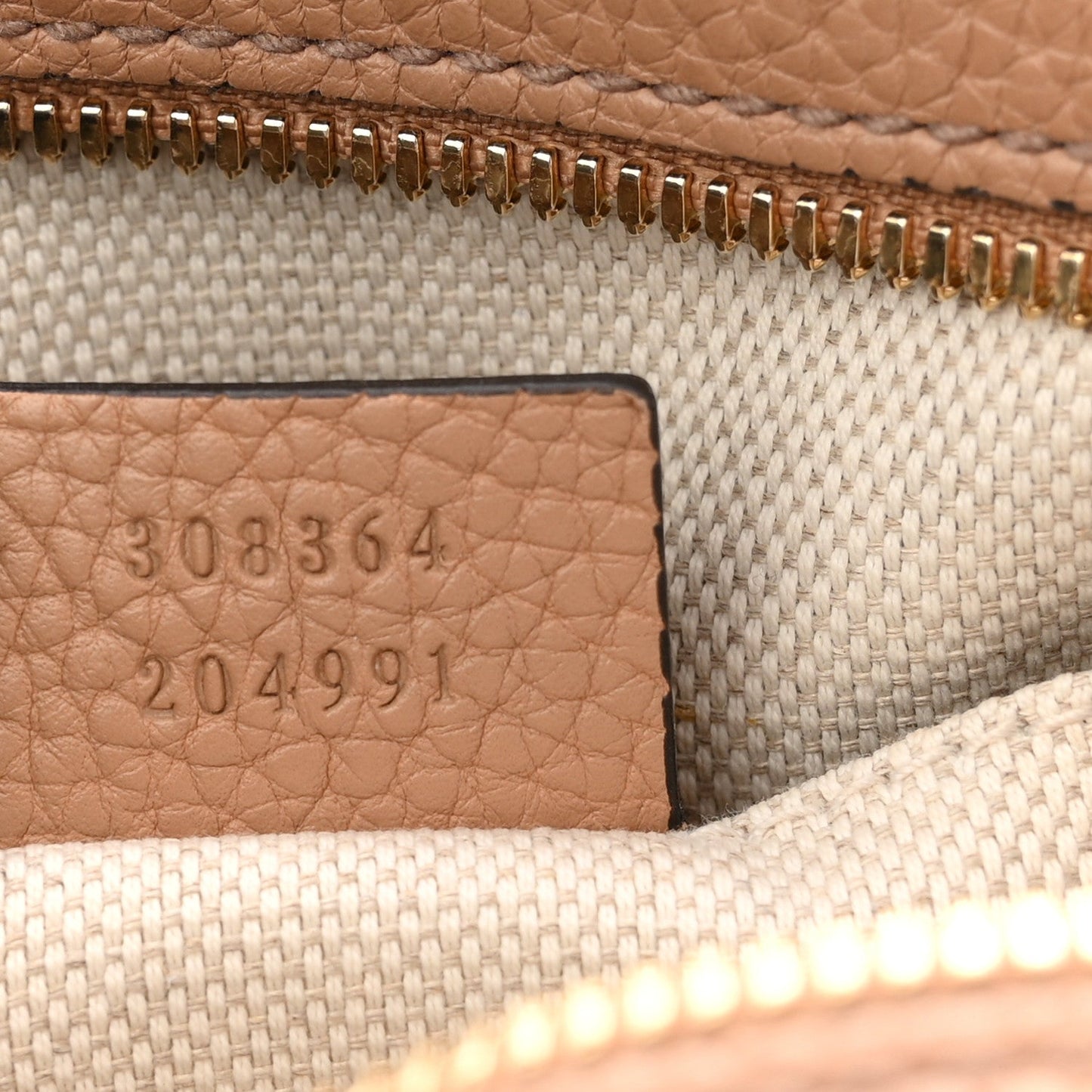 Pebbled Calfskin Small Soho Disco Bag Camelia