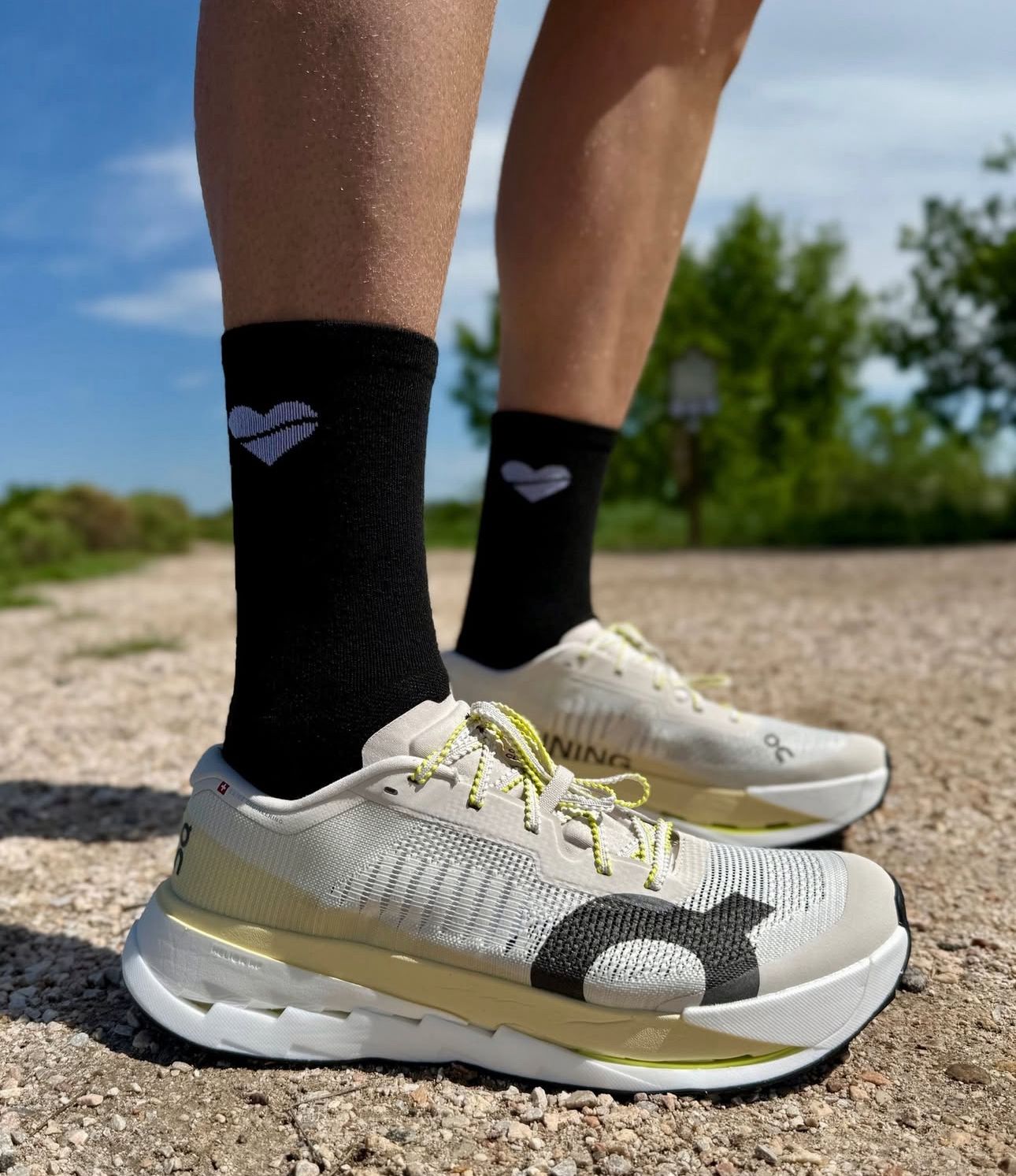 On Running Cloudultra 3 Pearl | Lychee