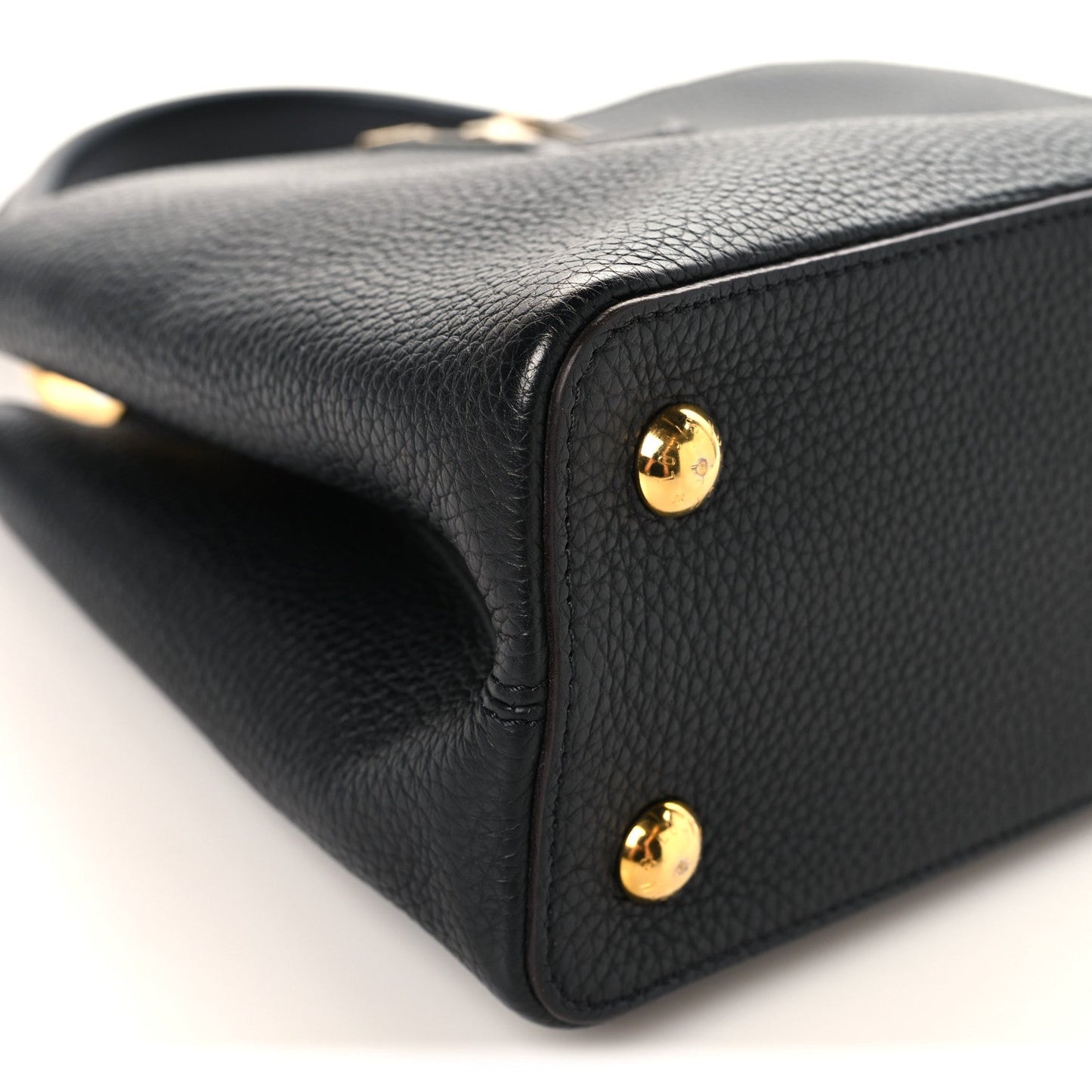 Taurillon Capucines PM Black