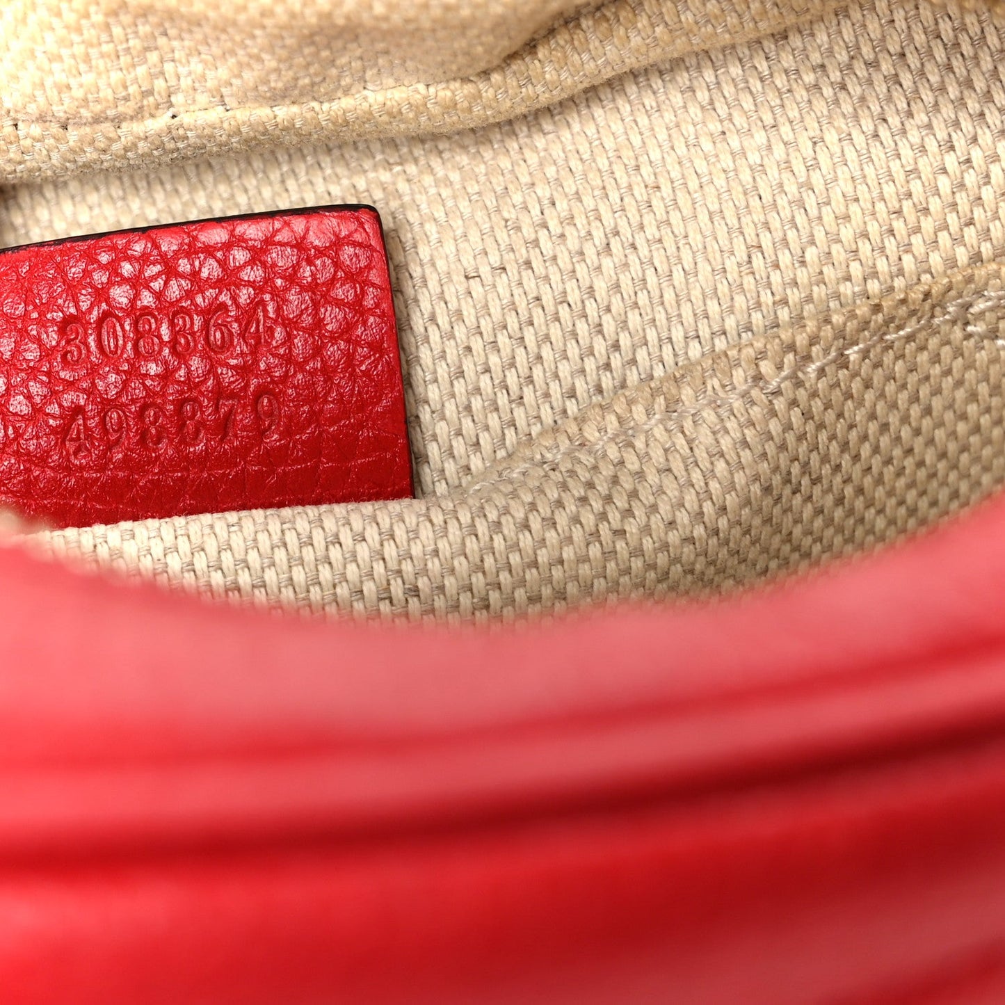 Pebbled Calfskin Small Soho Disco Bag Tabasco Red